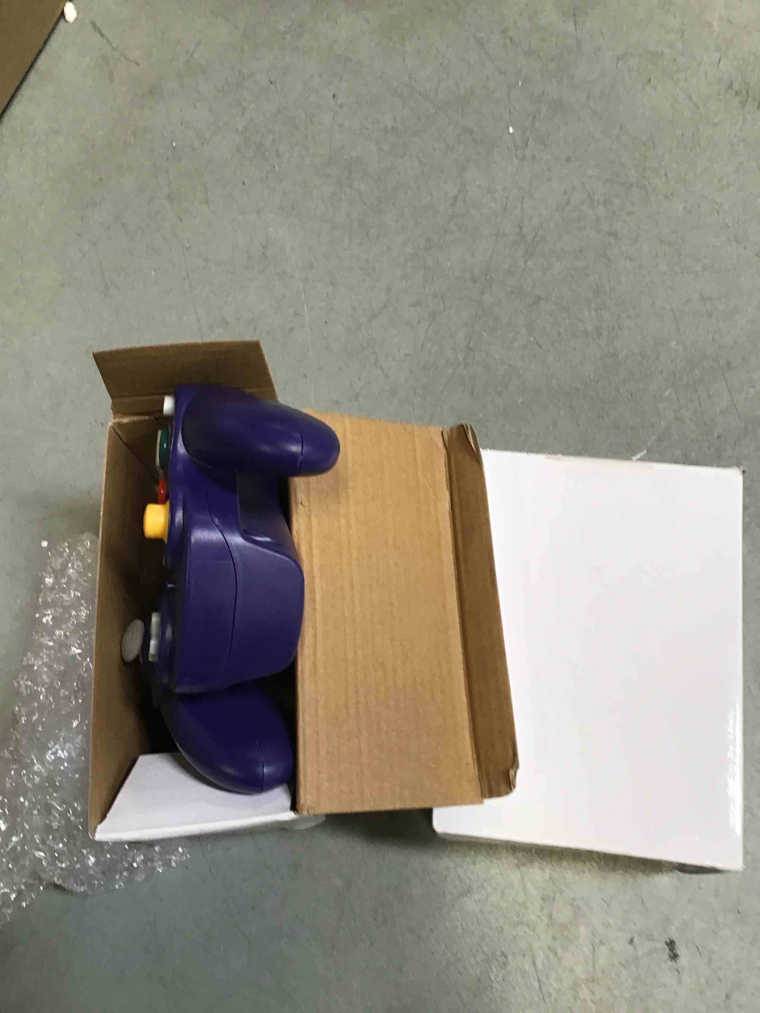 https://s3.amazonaws.com/lotting-images-prod/bidfta/YEL6832706_1722878733851.jpeg