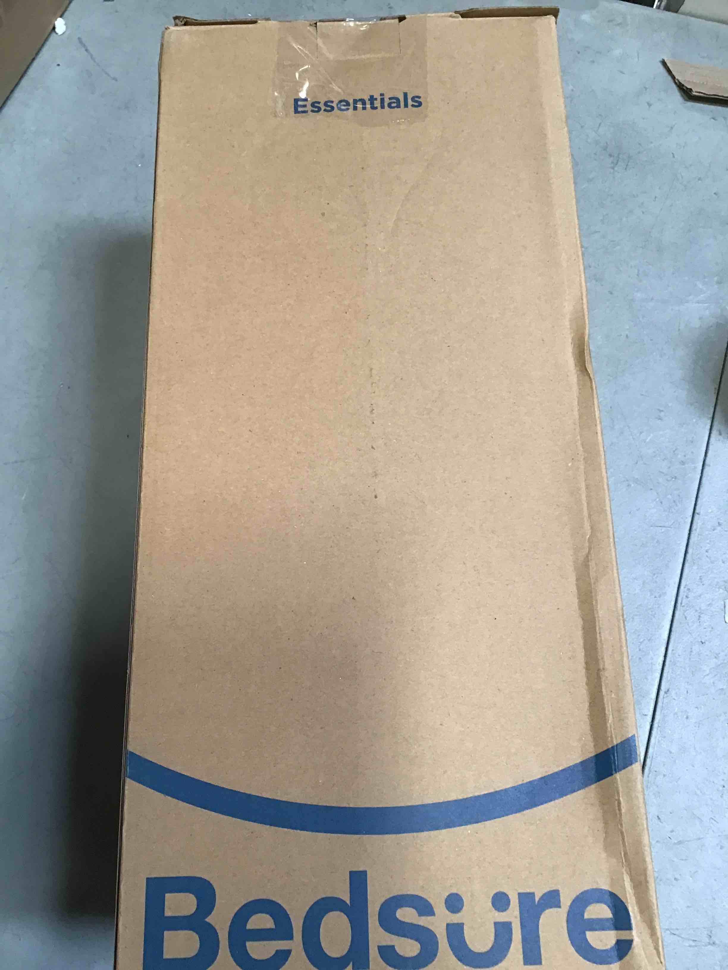 https://s3.amazonaws.com/lotting-images-prod/bidfta/YEL6832709_1722878940353.jpeg