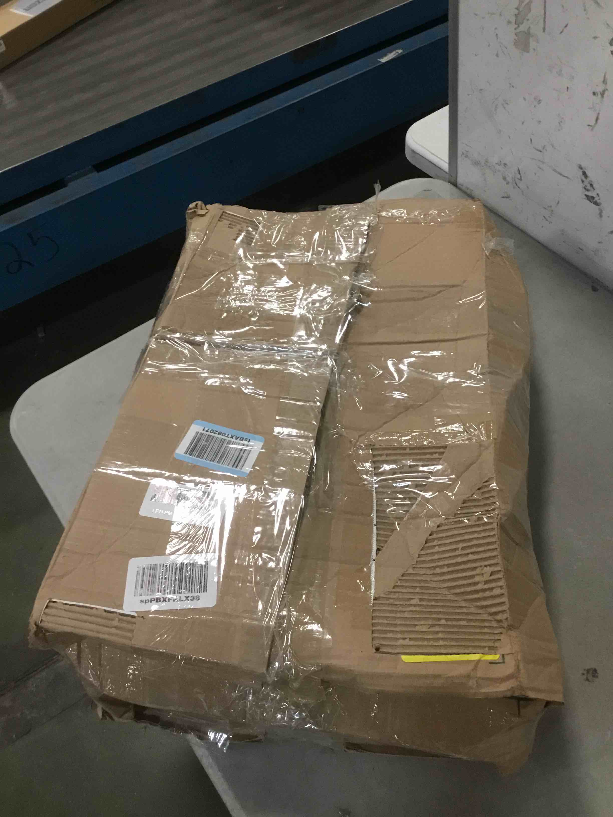 https://s3.amazonaws.com/lotting-images-prod/bidfta/YEL6835340_1723765498645.jpeg