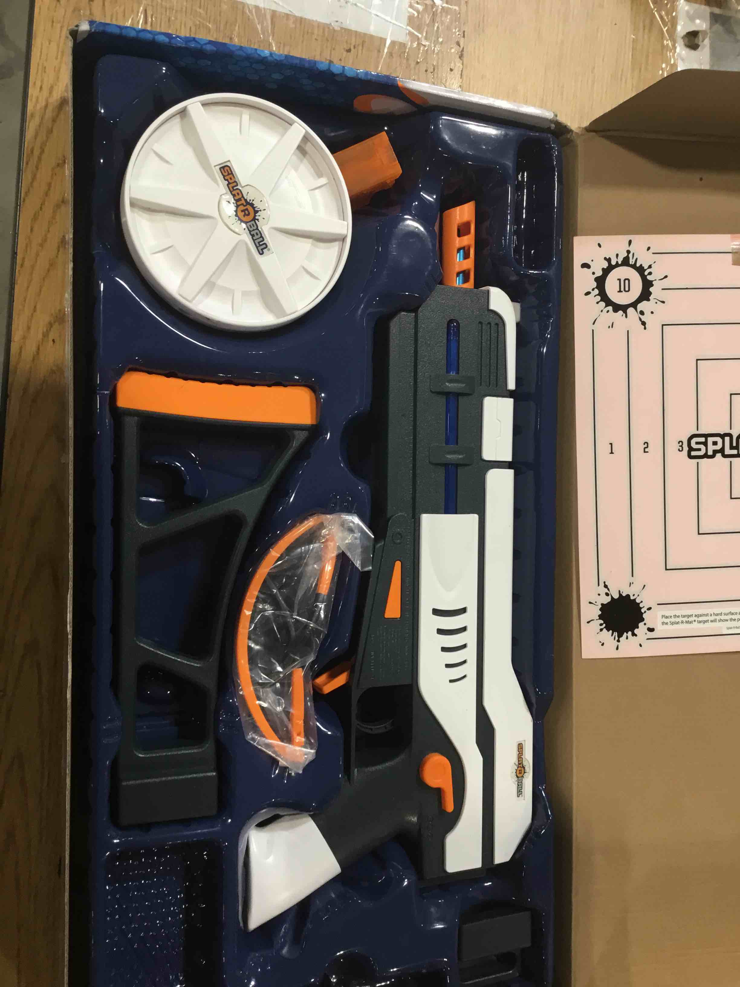https://s3.amazonaws.com/lotting-images-prod/bidfta/YEL6837314_1728583072186.jpeg