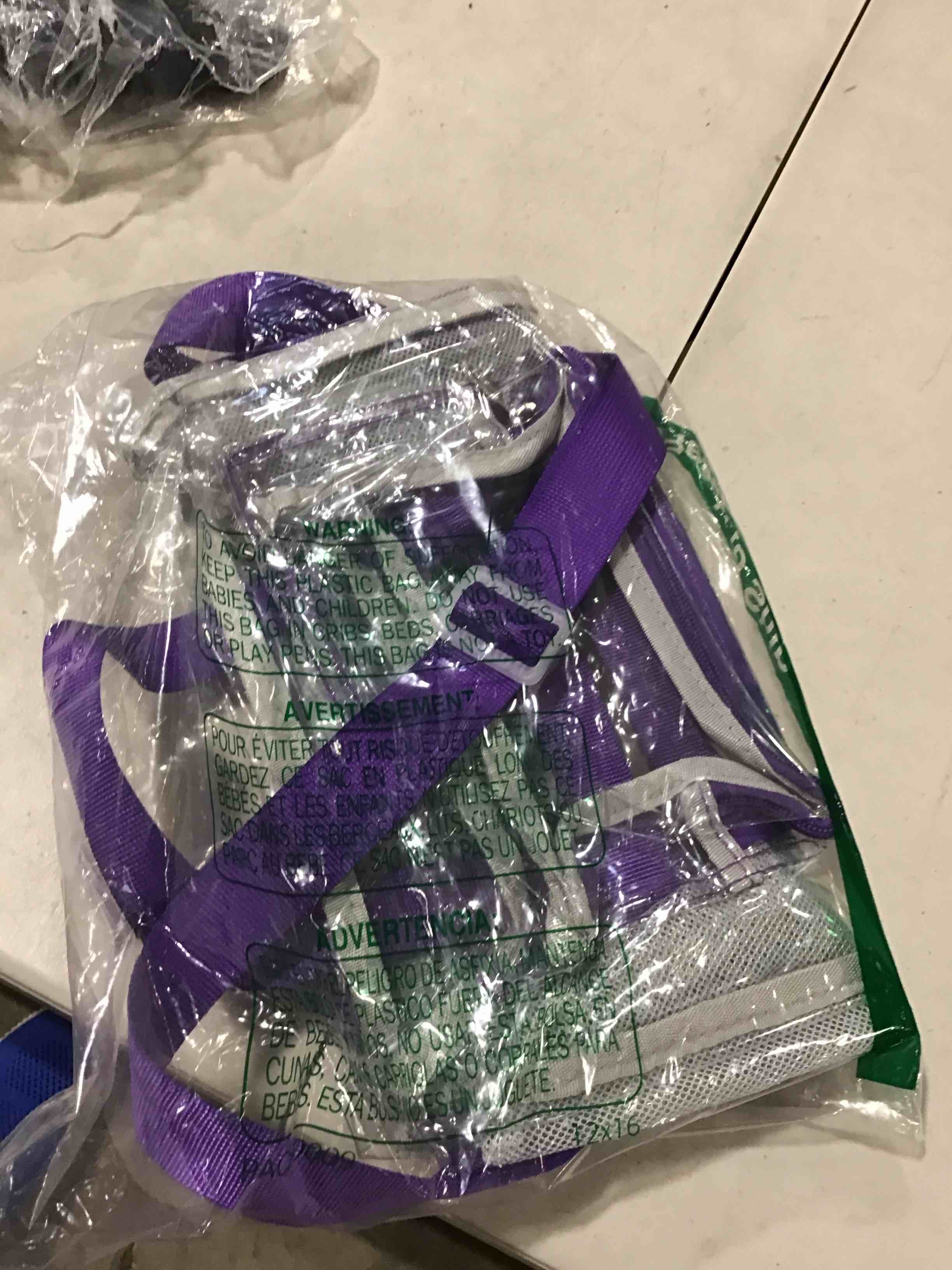 https://s3.amazonaws.com/lotting-images-prod/bidfta/YEL6837685_1727703049349.jpeg