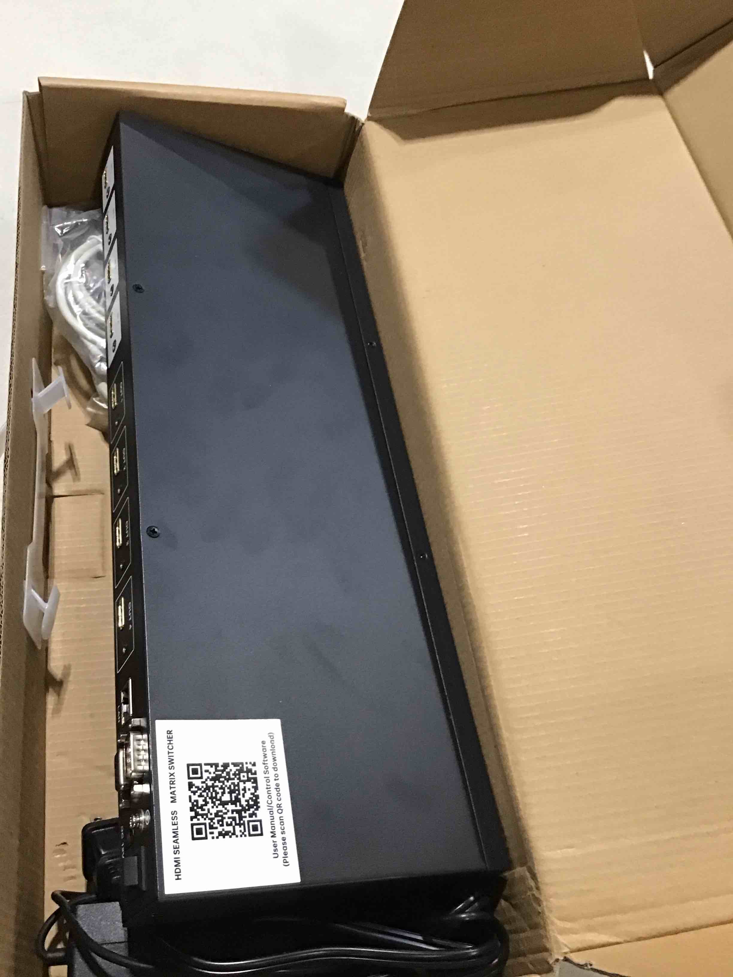 https://s3.amazonaws.com/lotting-images-prod/bidfta/YEL6837747_1727712128066.jpeg