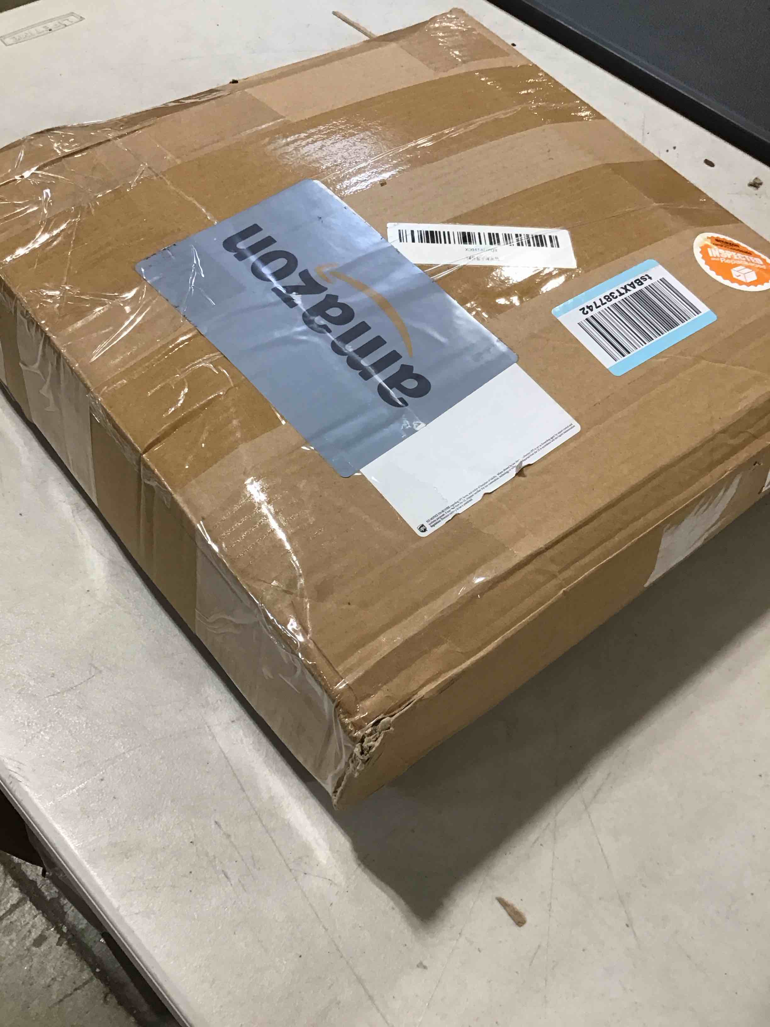 https://s3.amazonaws.com/lotting-images-prod/bidfta/YEL6838611_1728062845381.jpeg