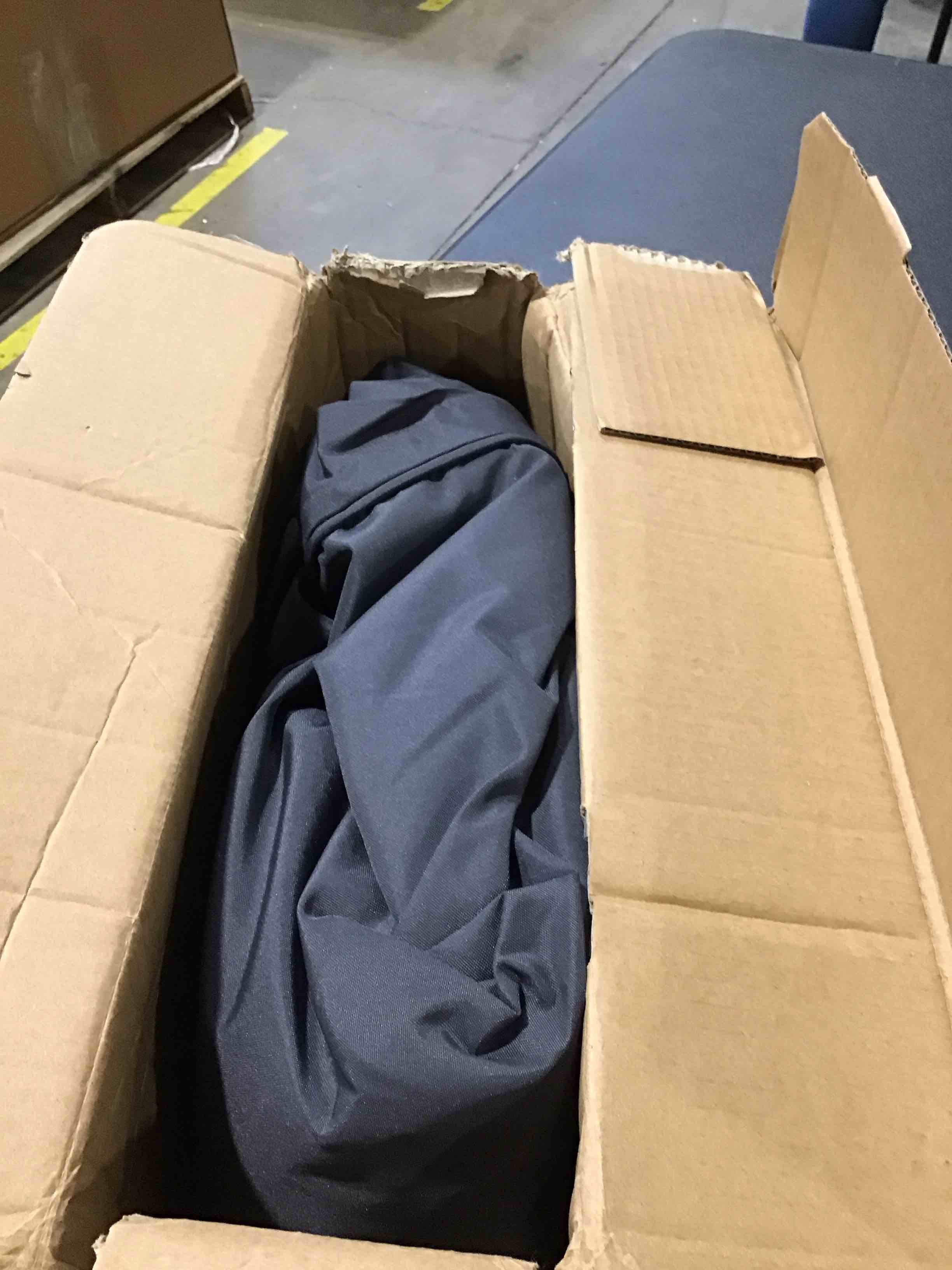 https://s3.amazonaws.com/lotting-images-prod/bidfta/YEL6838611_1728062871590.jpeg