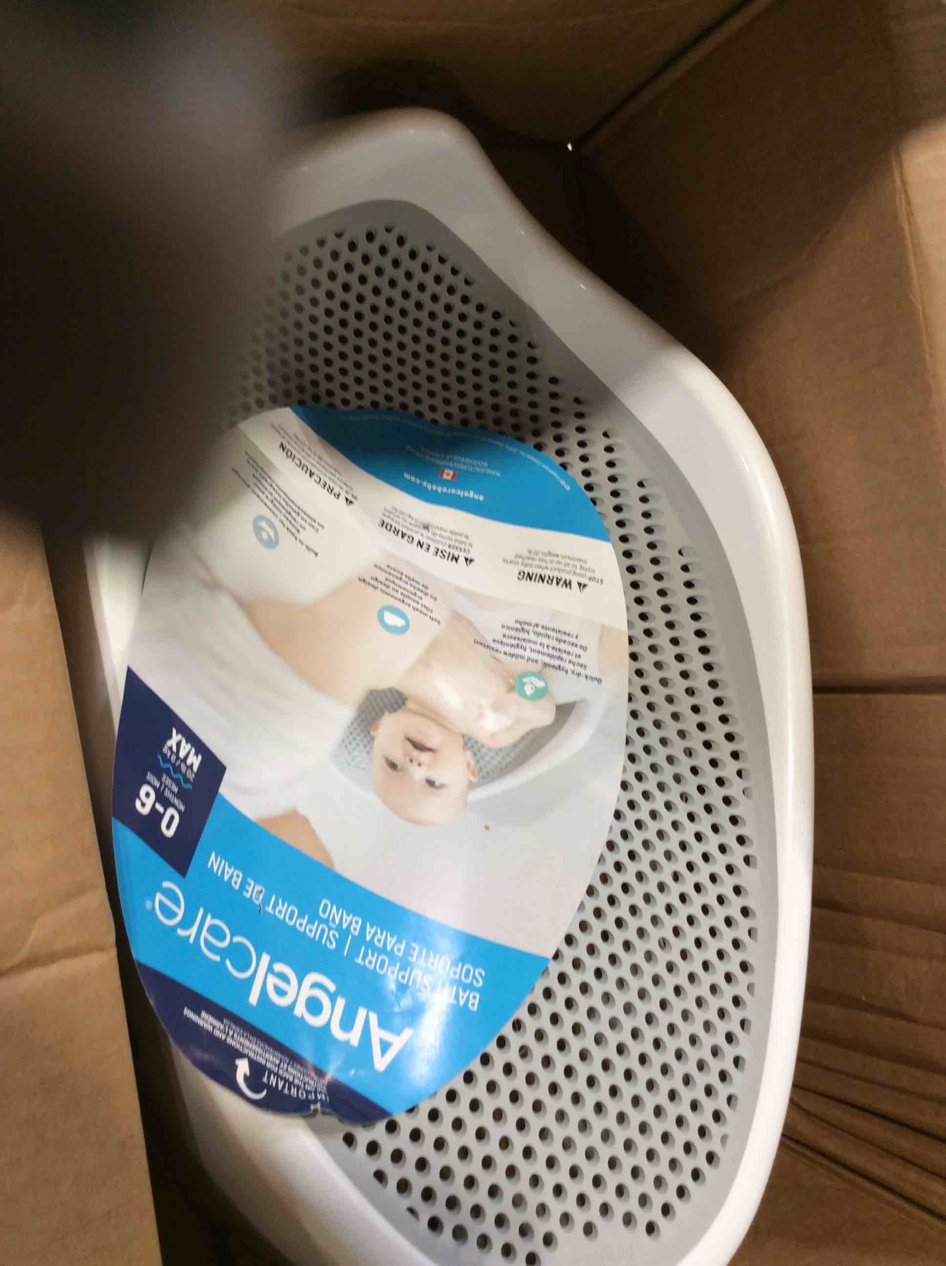 https://s3.amazonaws.com/lotting-images-prod/bidfta/YEL6840251_1728921329045.jpeg