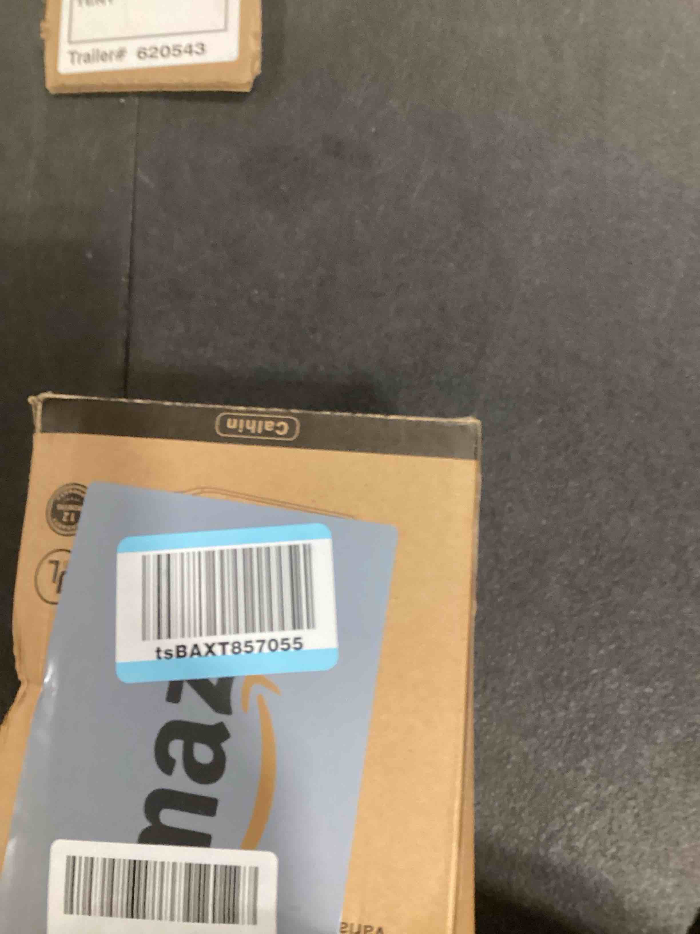 https://s3.amazonaws.com/lotting-images-prod/bidfta/YEL6841443_1727707904323.jpeg