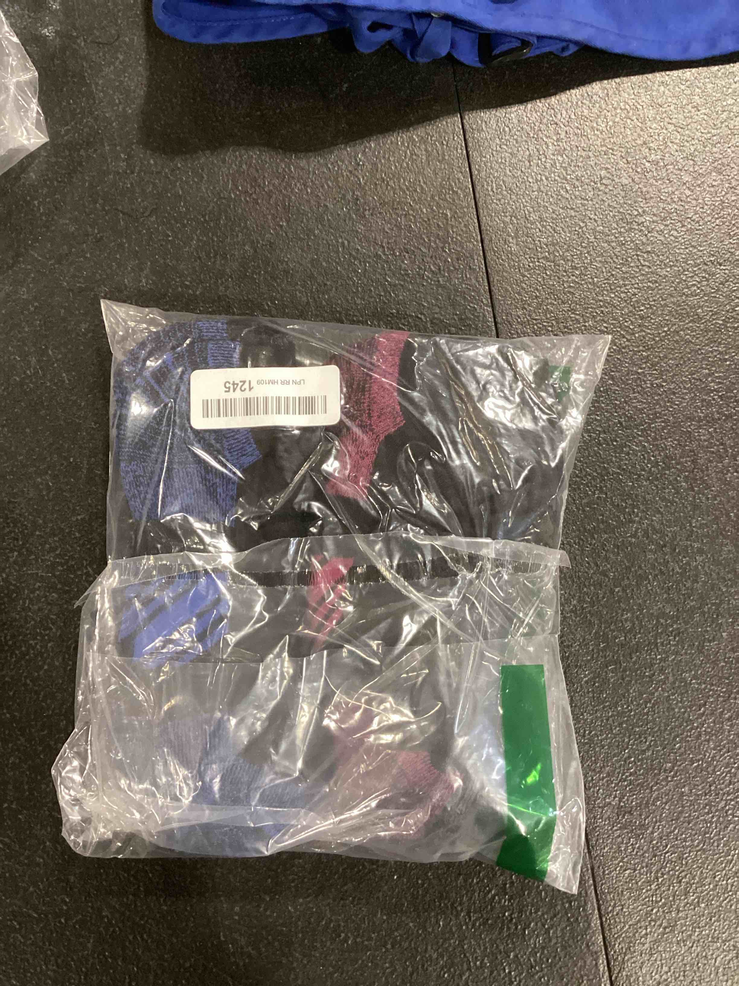 https://s3.amazonaws.com/lotting-images-prod/bidfta/YEL6842186_1727276342834.jpeg