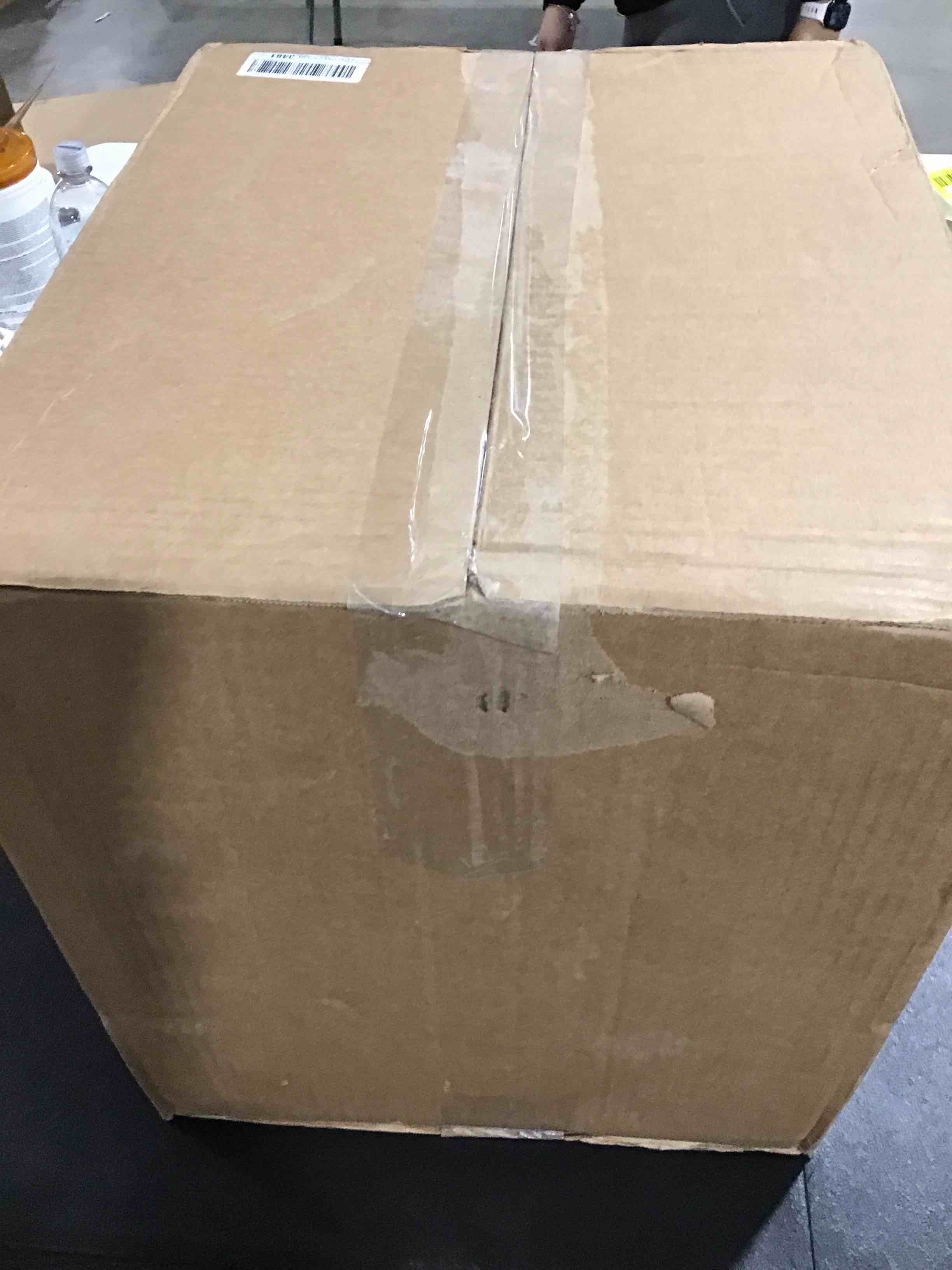 https://s3.amazonaws.com/lotting-images-prod/bidfta/YEL6844480_1729010161662.jpeg