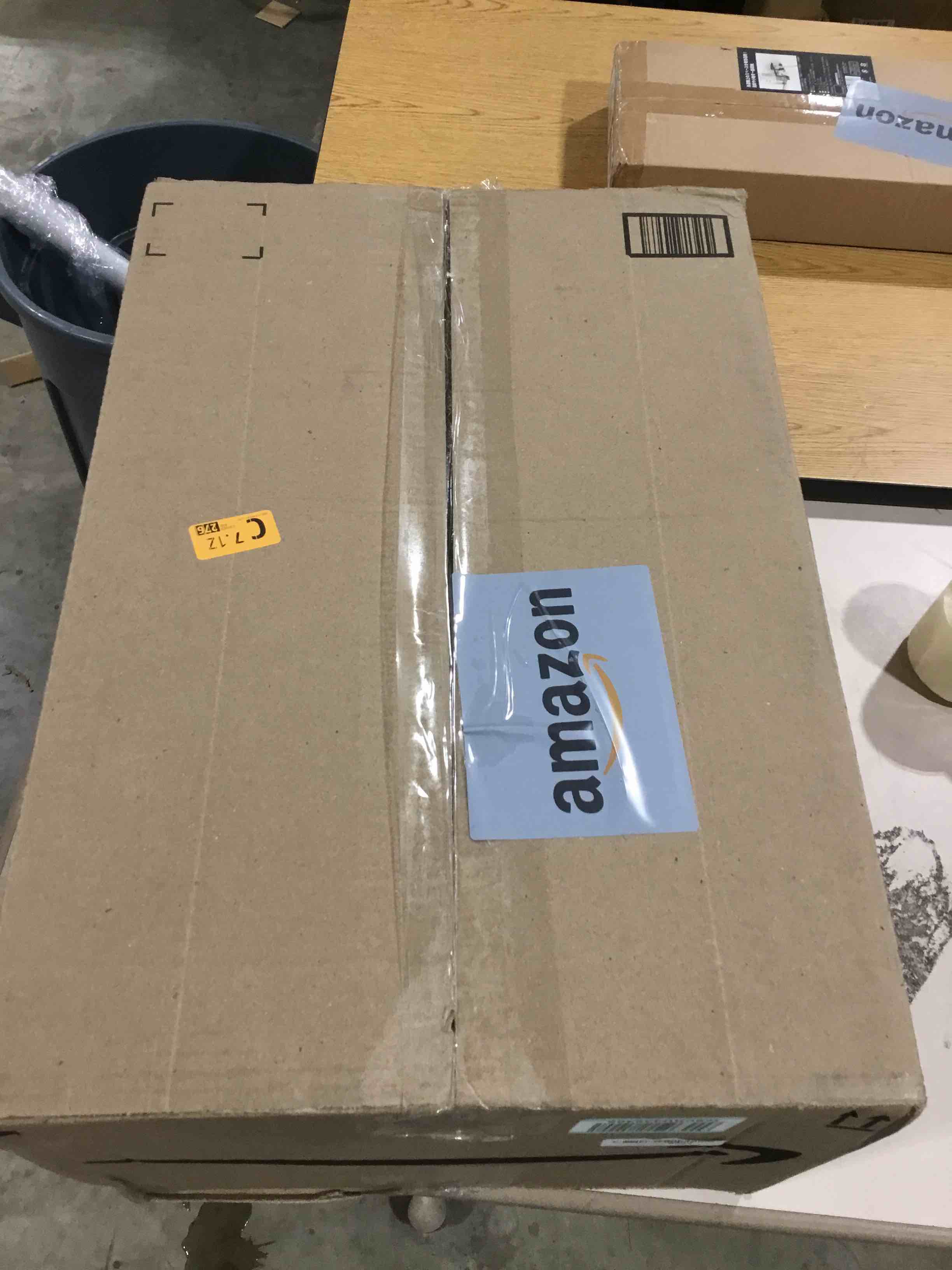 https://s3.amazonaws.com/lotting-images-prod/bidfta/YEL6845208_1727871246184.jpeg