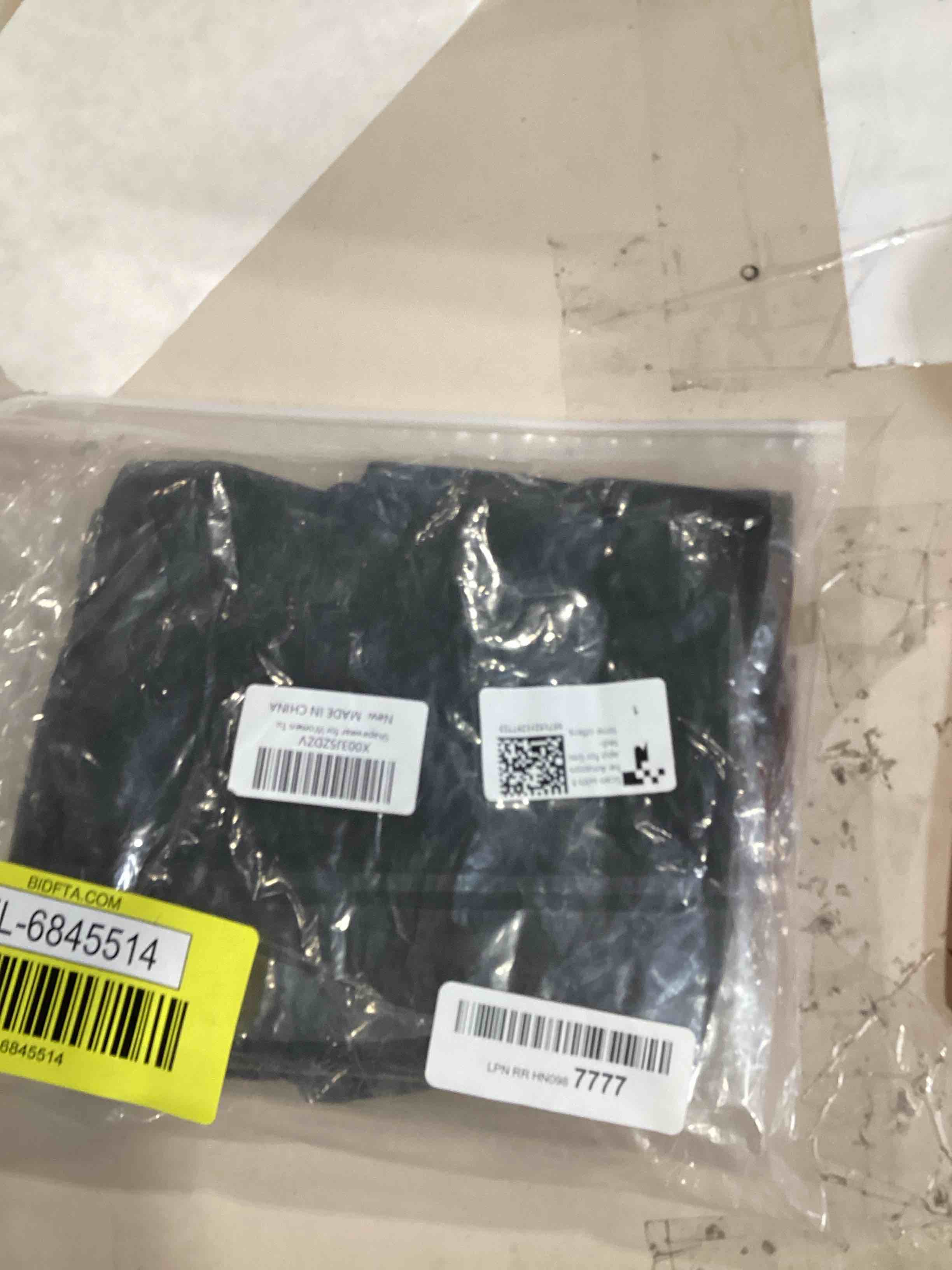 https://s3.amazonaws.com/lotting-images-prod/bidfta/YEL6845514_1727985951909.jpeg