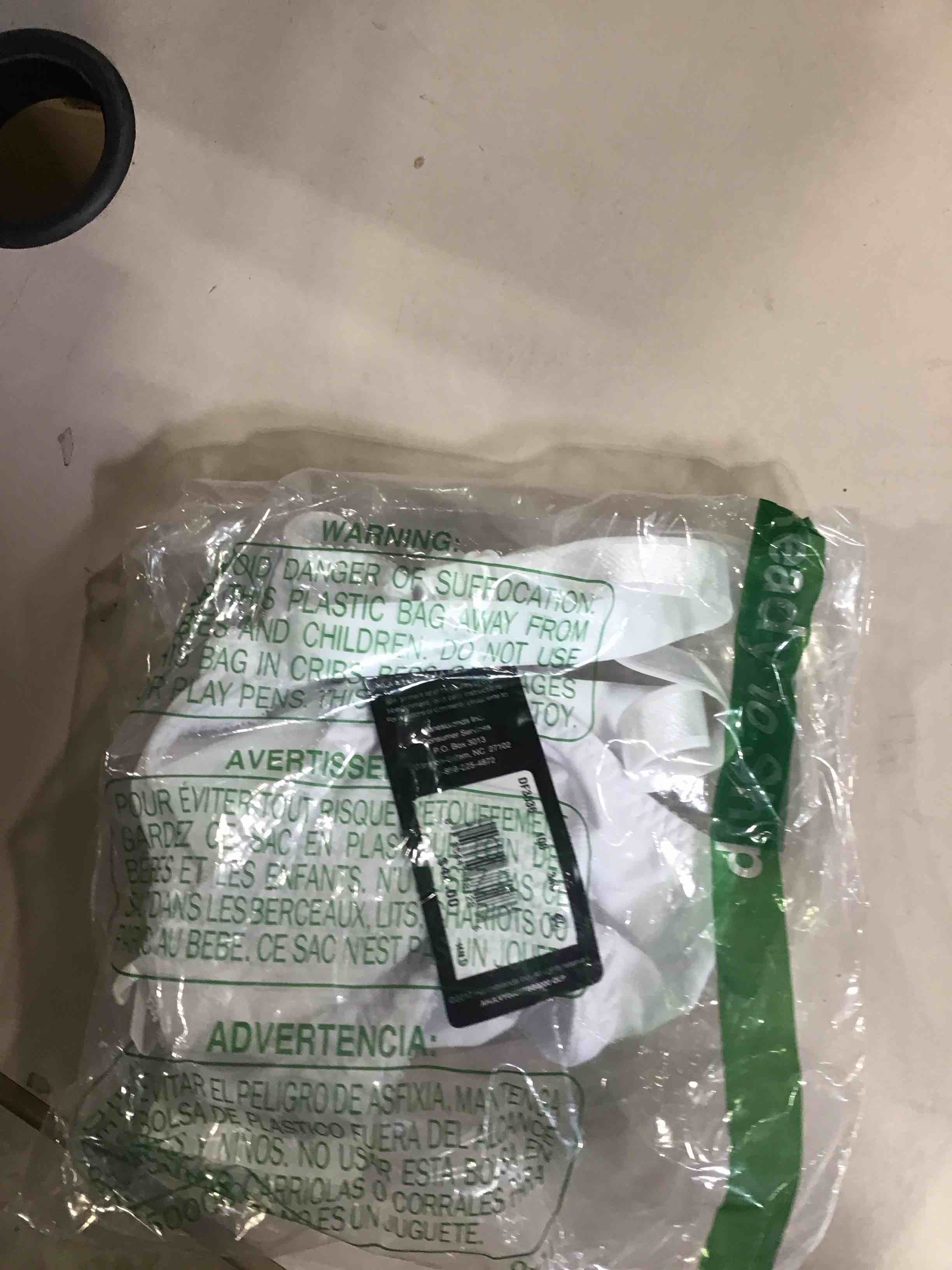 https://s3.amazonaws.com/lotting-images-prod/bidfta/YEL6845852_1728496954479.jpeg