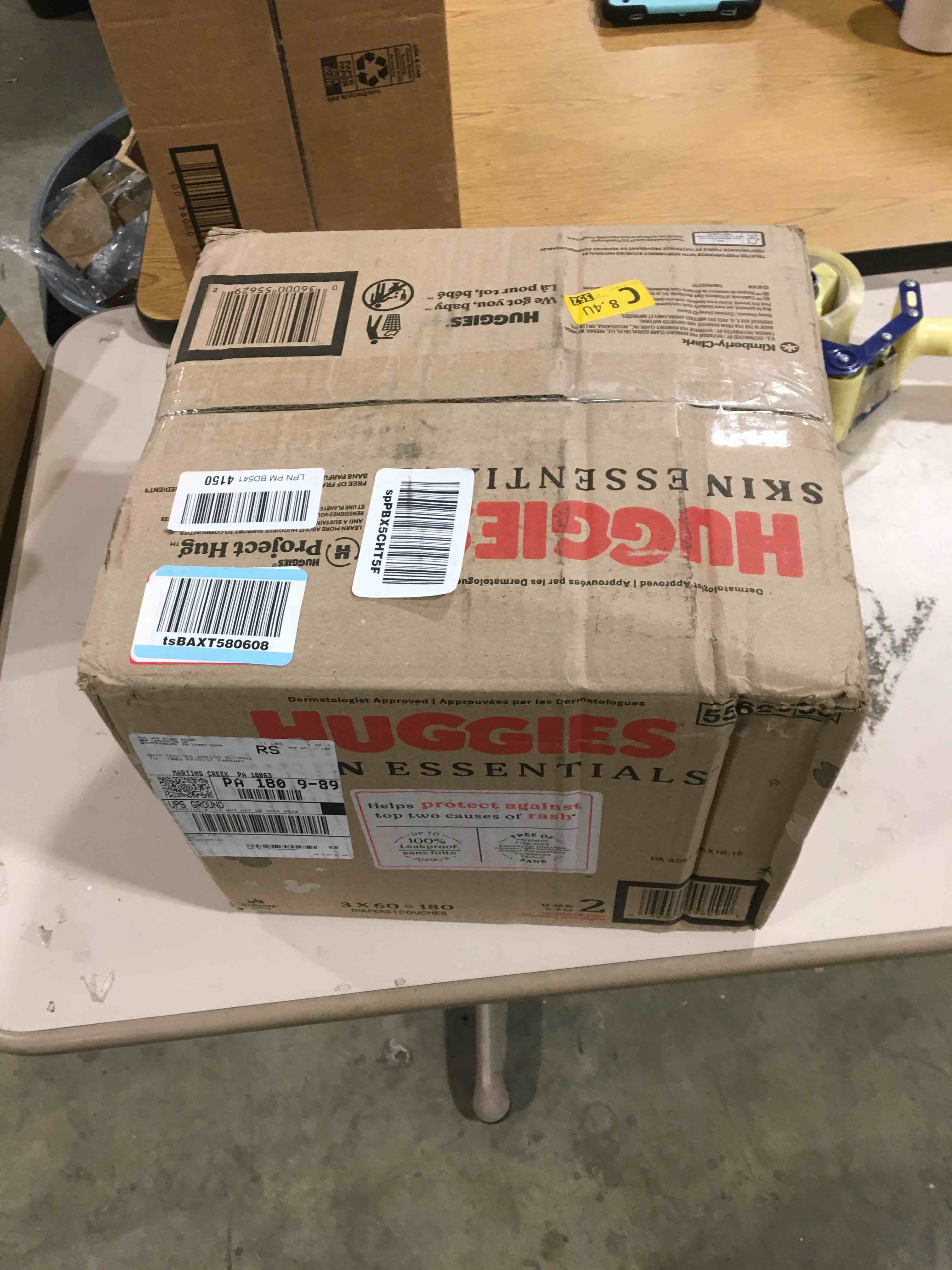 https://s3.amazonaws.com/lotting-images-prod/bidfta/YEL6846092_1728912955771.jpeg