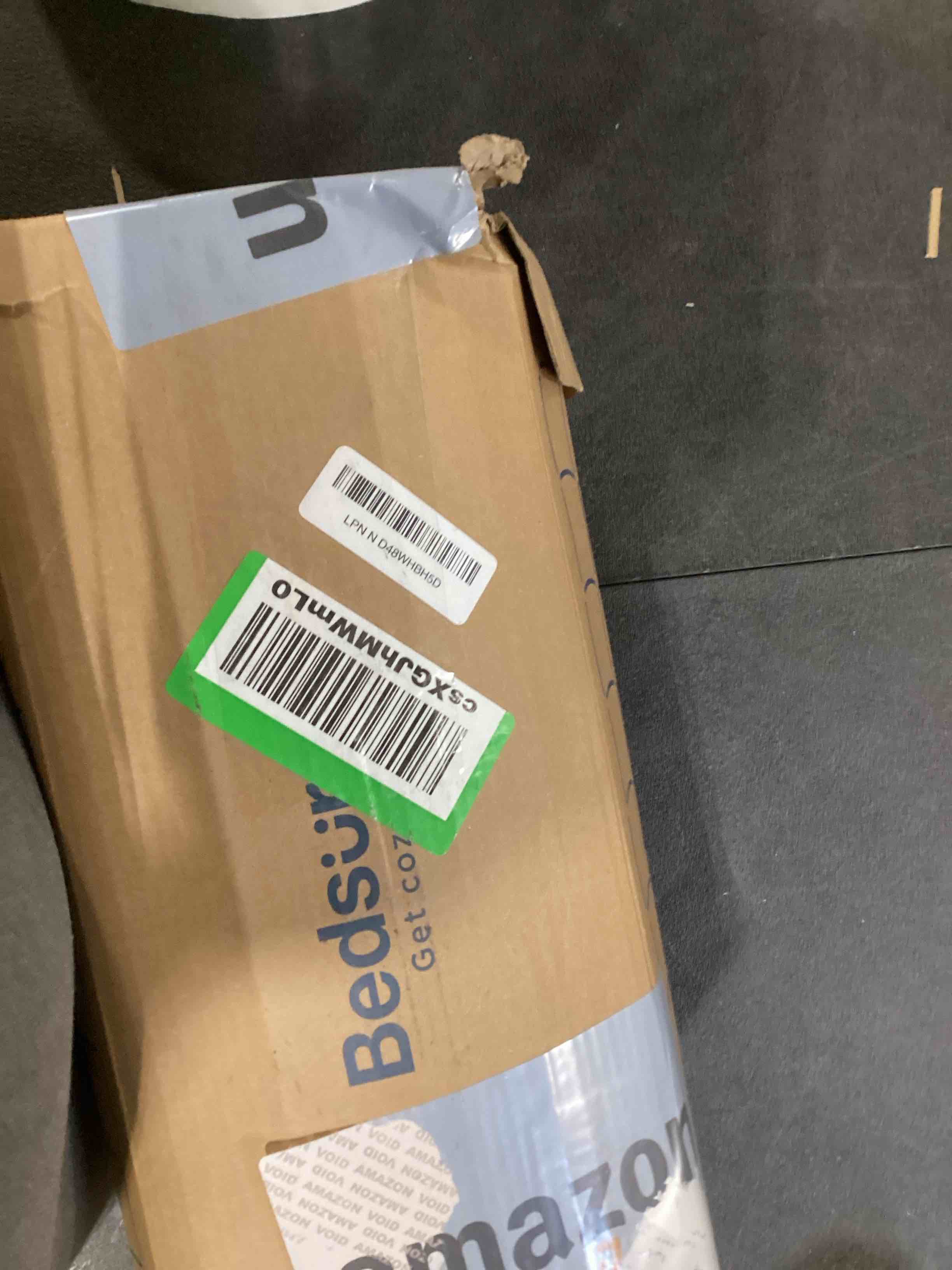 https://s3.amazonaws.com/lotting-images-prod/bidfta/YEL6846573_1728323043701.jpeg