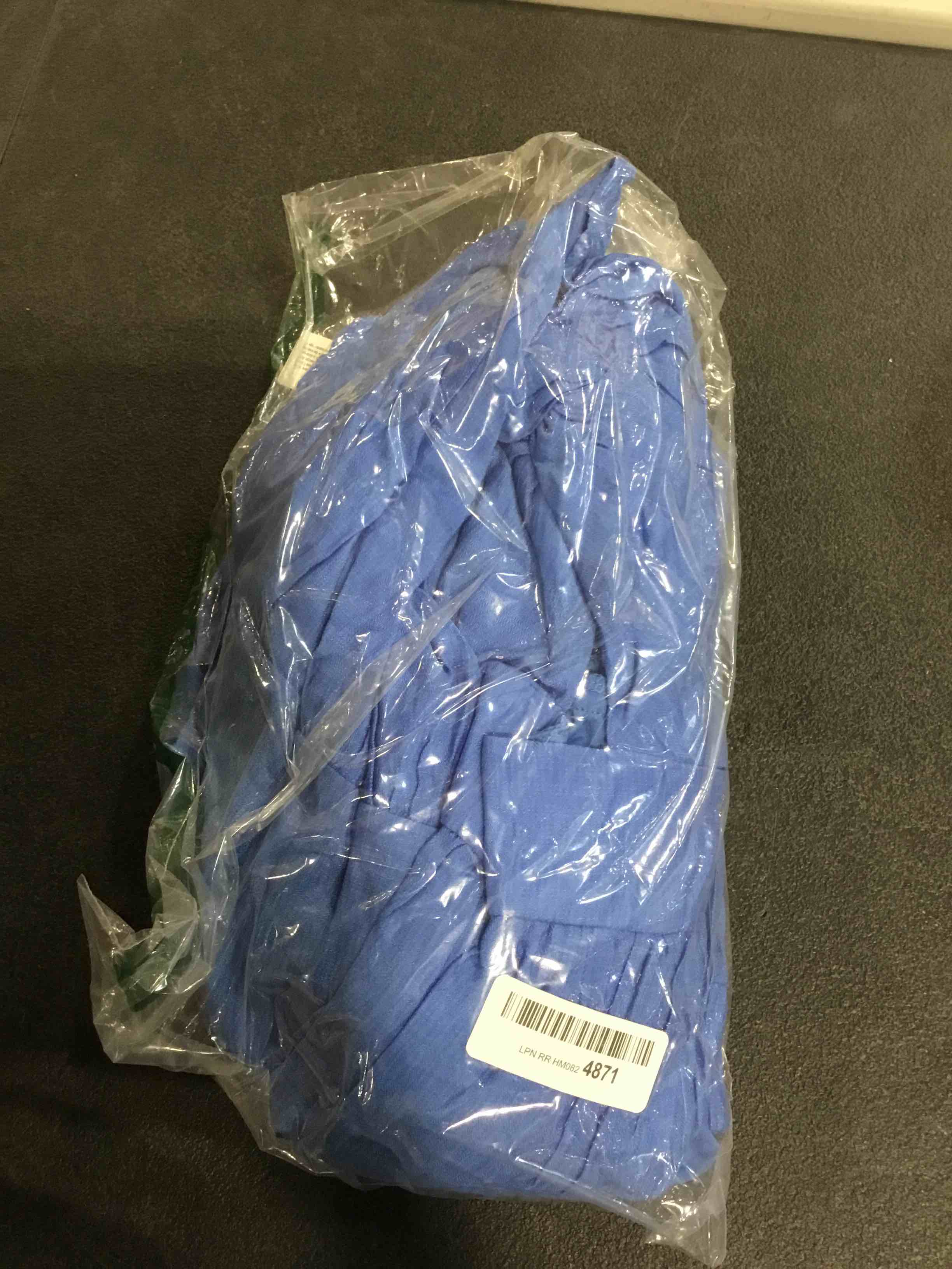 https://s3.amazonaws.com/lotting-images-prod/bidfta/YEL6846708_1728503872644.jpeg