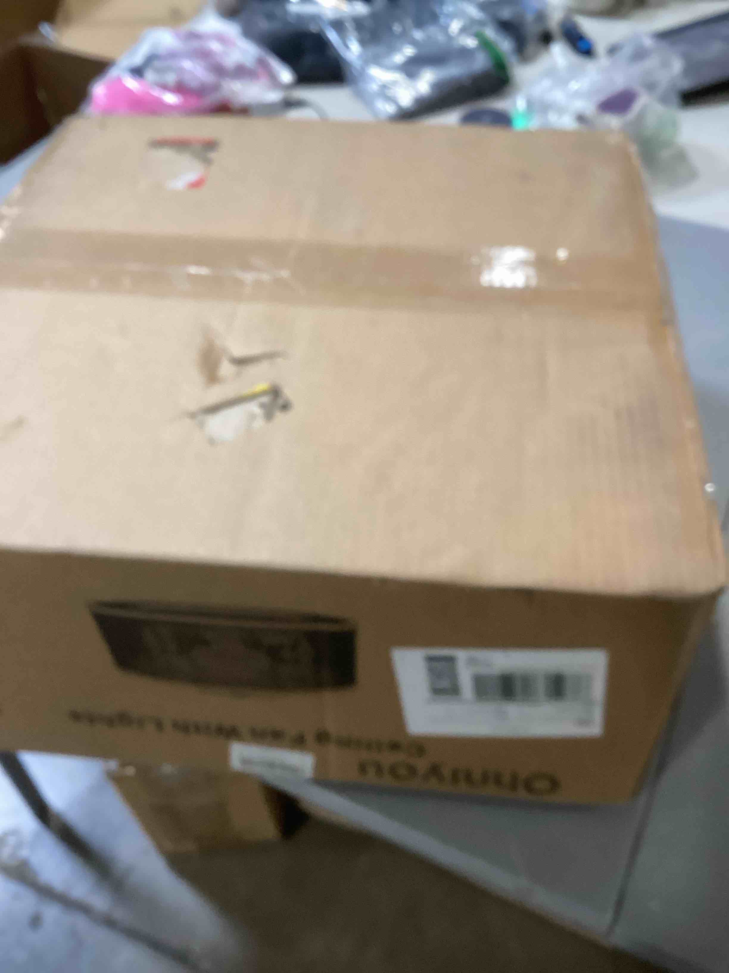 https://s3.amazonaws.com/lotting-images-prod/bidfta/YEL6846824_1728669834075.jpeg