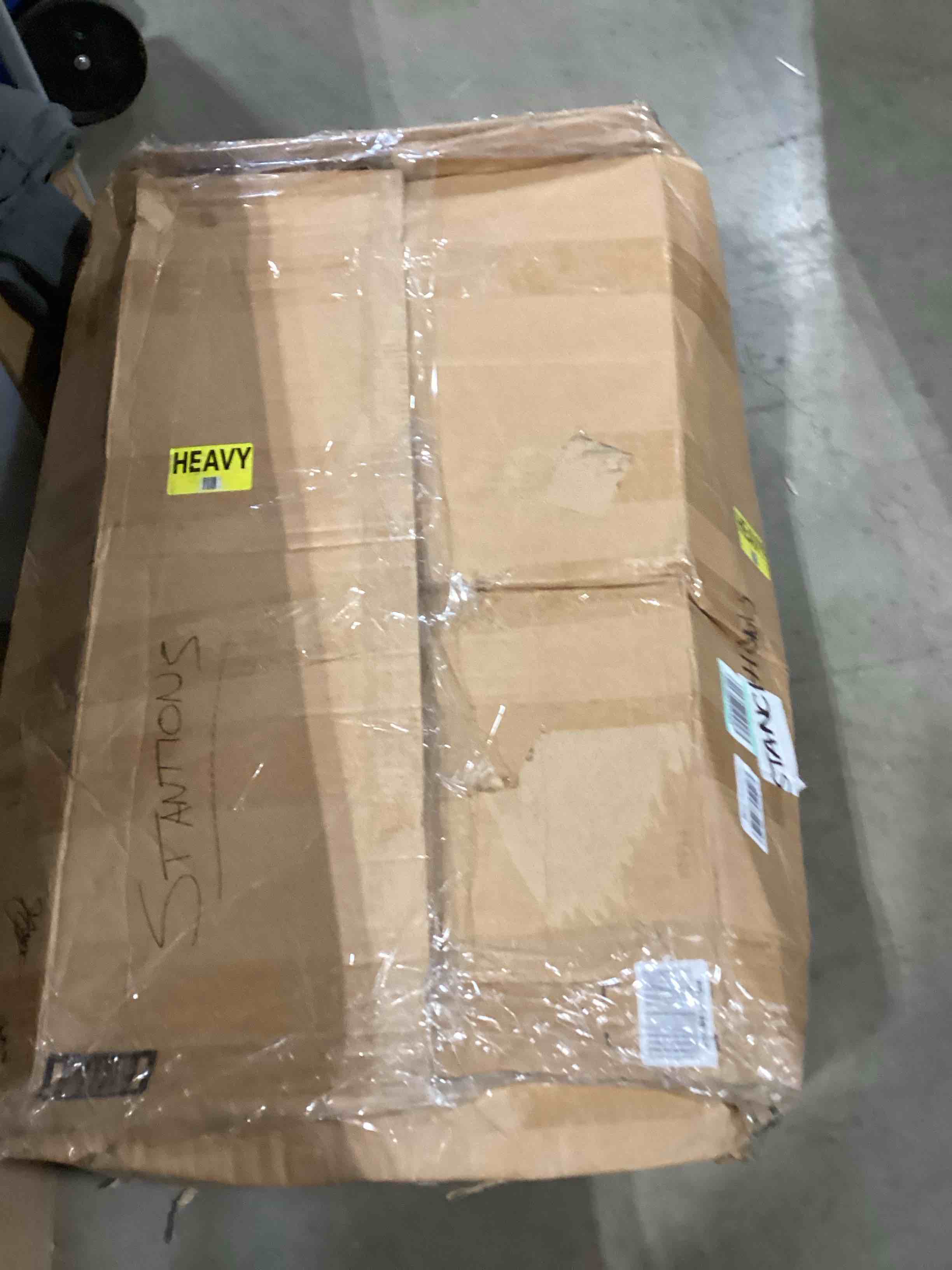 https://s3.amazonaws.com/lotting-images-prod/bidfta/YEL6847658_1729257043795.jpeg