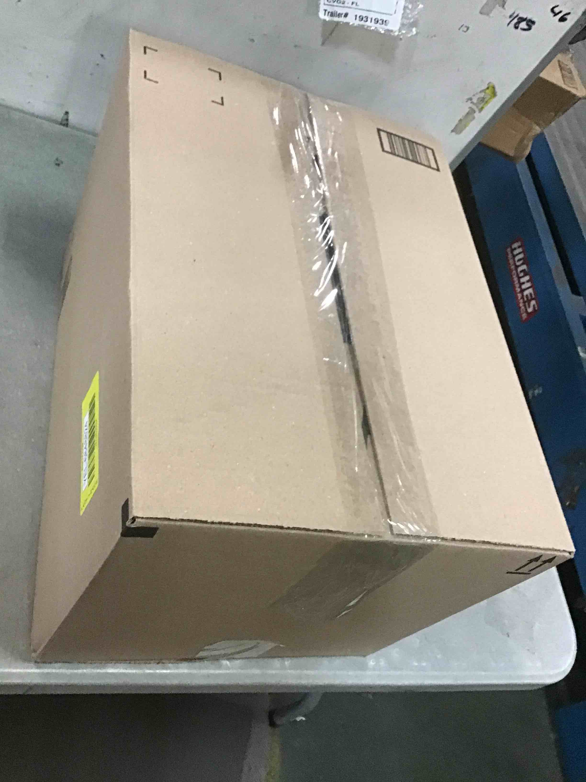 https://s3.amazonaws.com/lotting-images-prod/bidfta/YEL6848824_1721736391467.jpeg