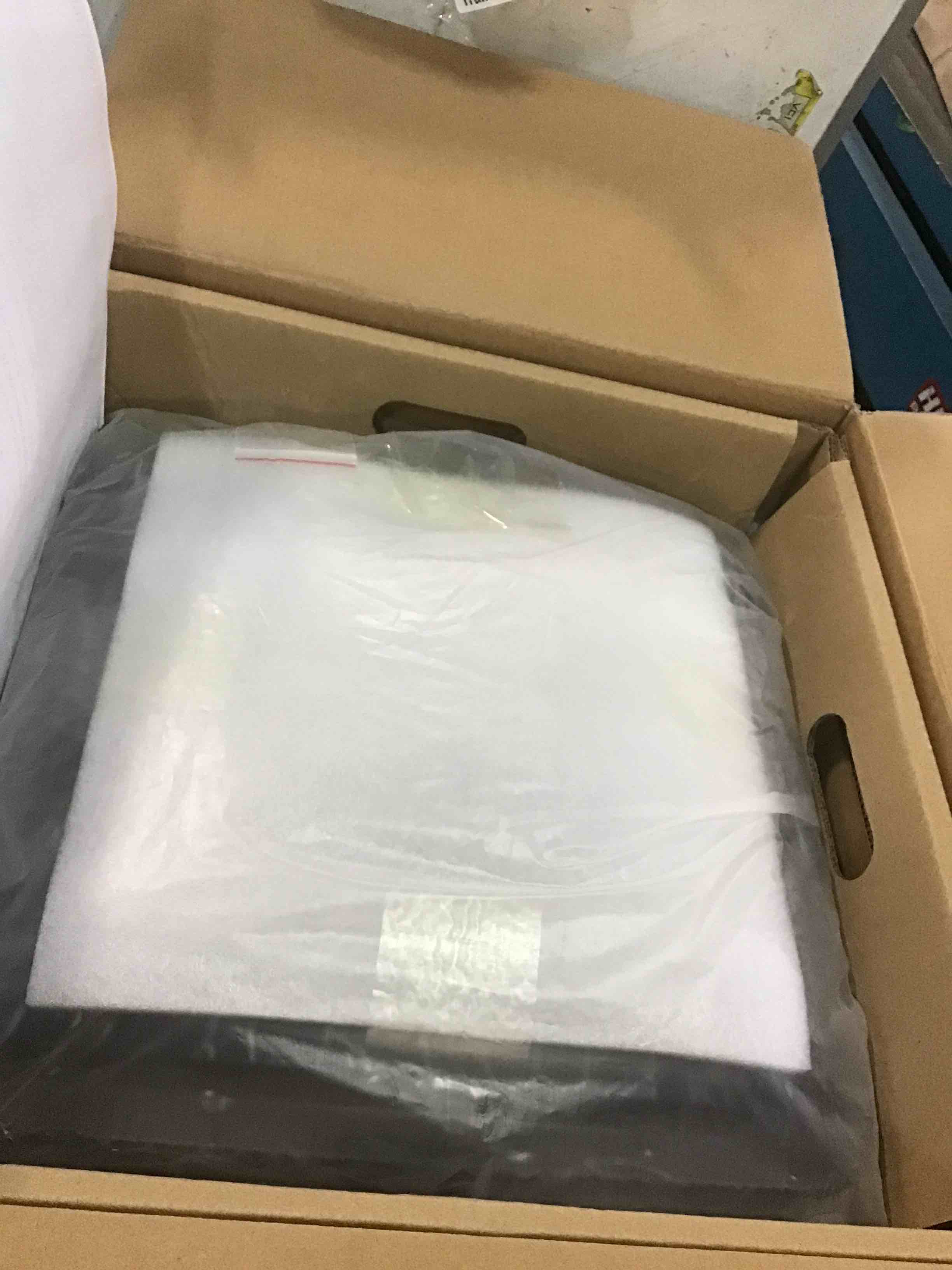 https://s3.amazonaws.com/lotting-images-prod/bidfta/YEL6848932_1721751823159.jpeg