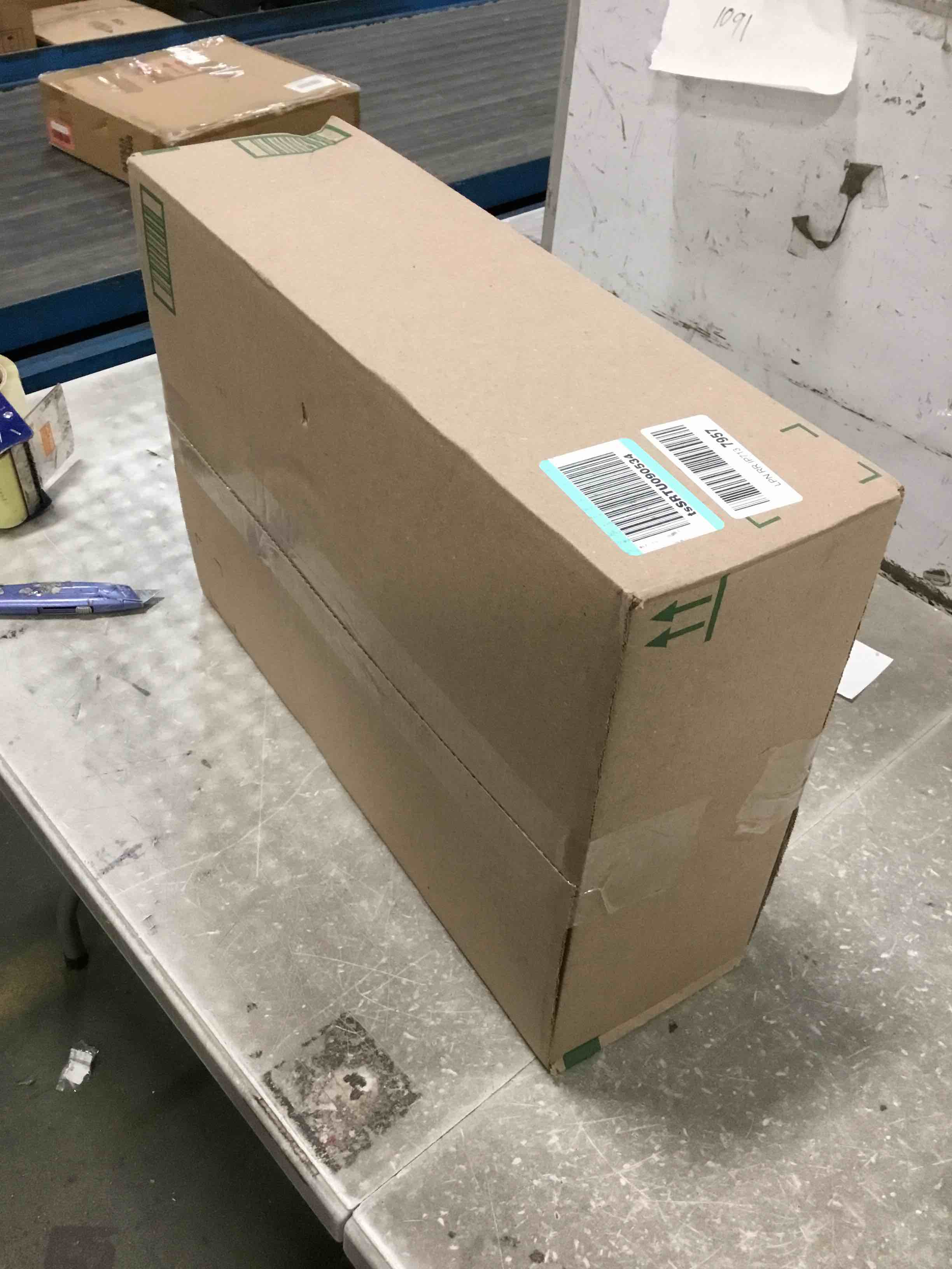 https://s3.amazonaws.com/lotting-images-prod/bidfta/YEL6851199_1721275976435.jpeg