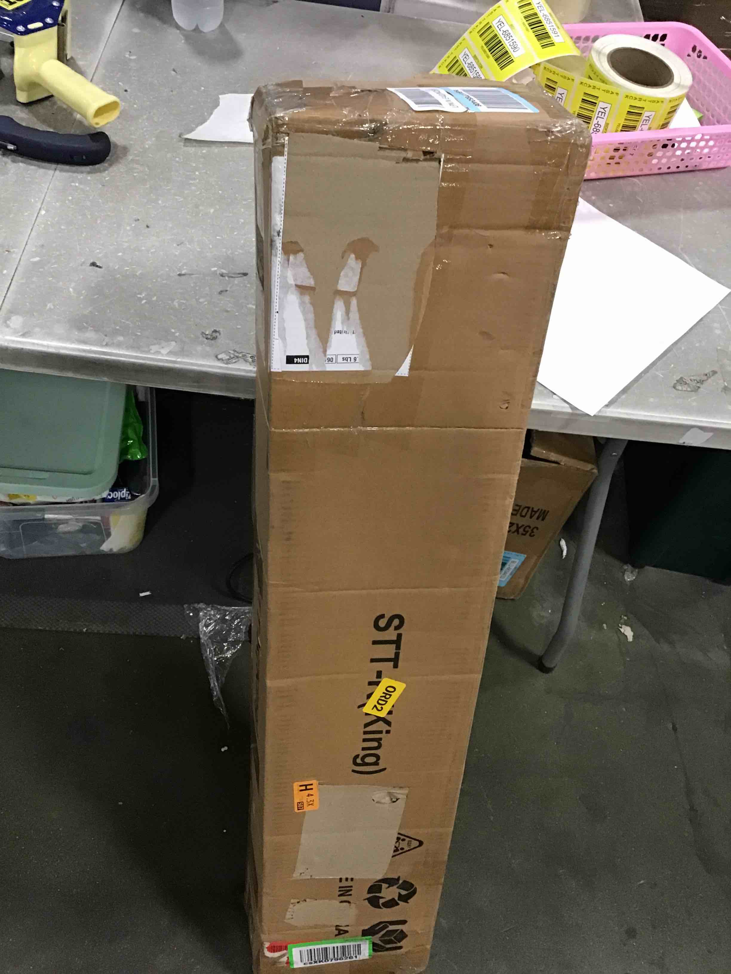 https://s3.amazonaws.com/lotting-images-prod/bidfta/YEL6851588_1721353077080.jpeg