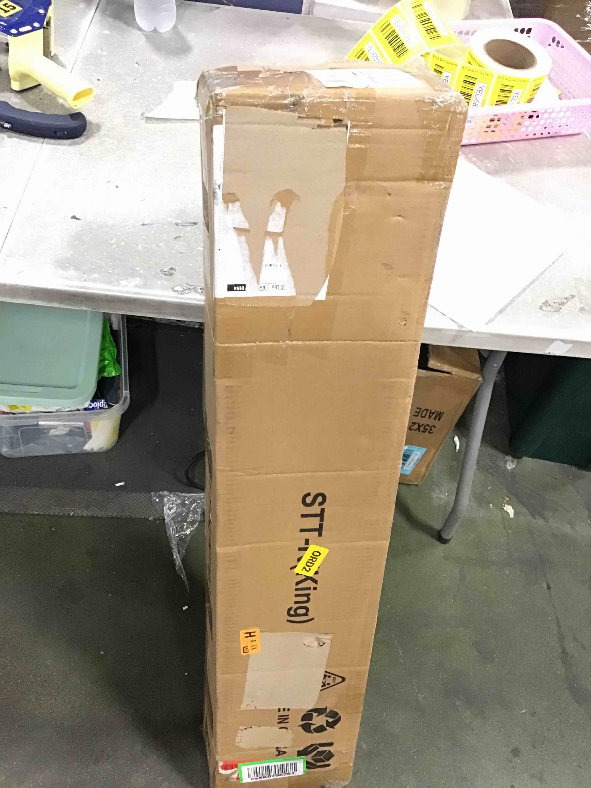 https://s3.amazonaws.com/lotting-images-prod/bidfta/YEL6851588_1721353078352.jpeg