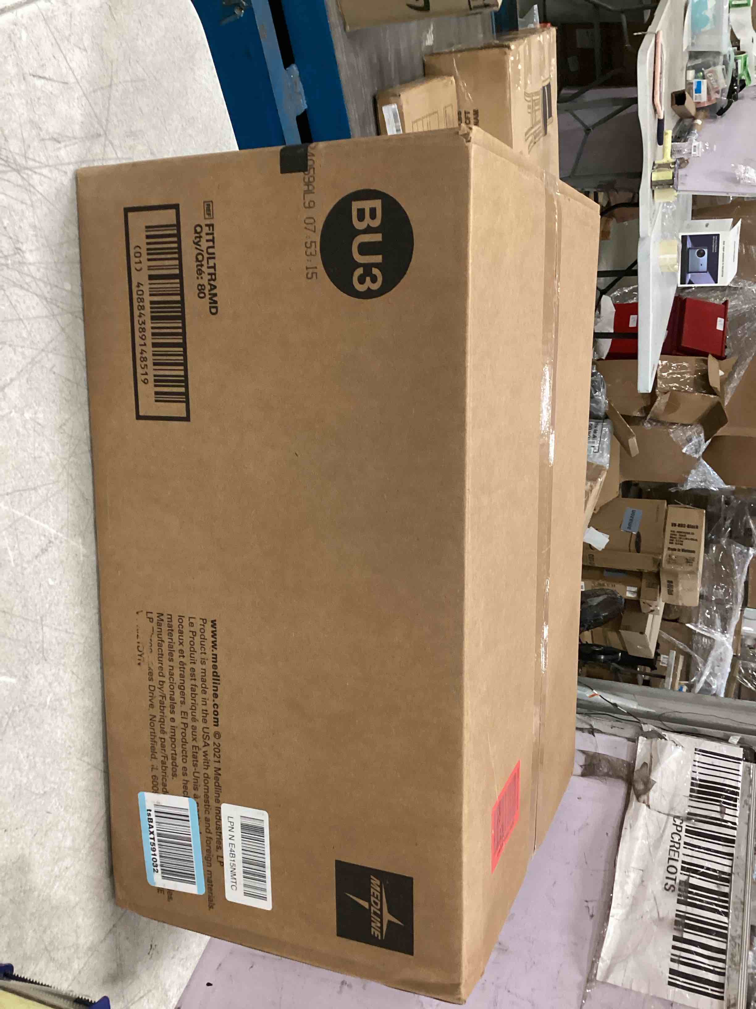 https://s3.amazonaws.com/lotting-images-prod/bidfta/YEL6852408_1721696117454.jpeg