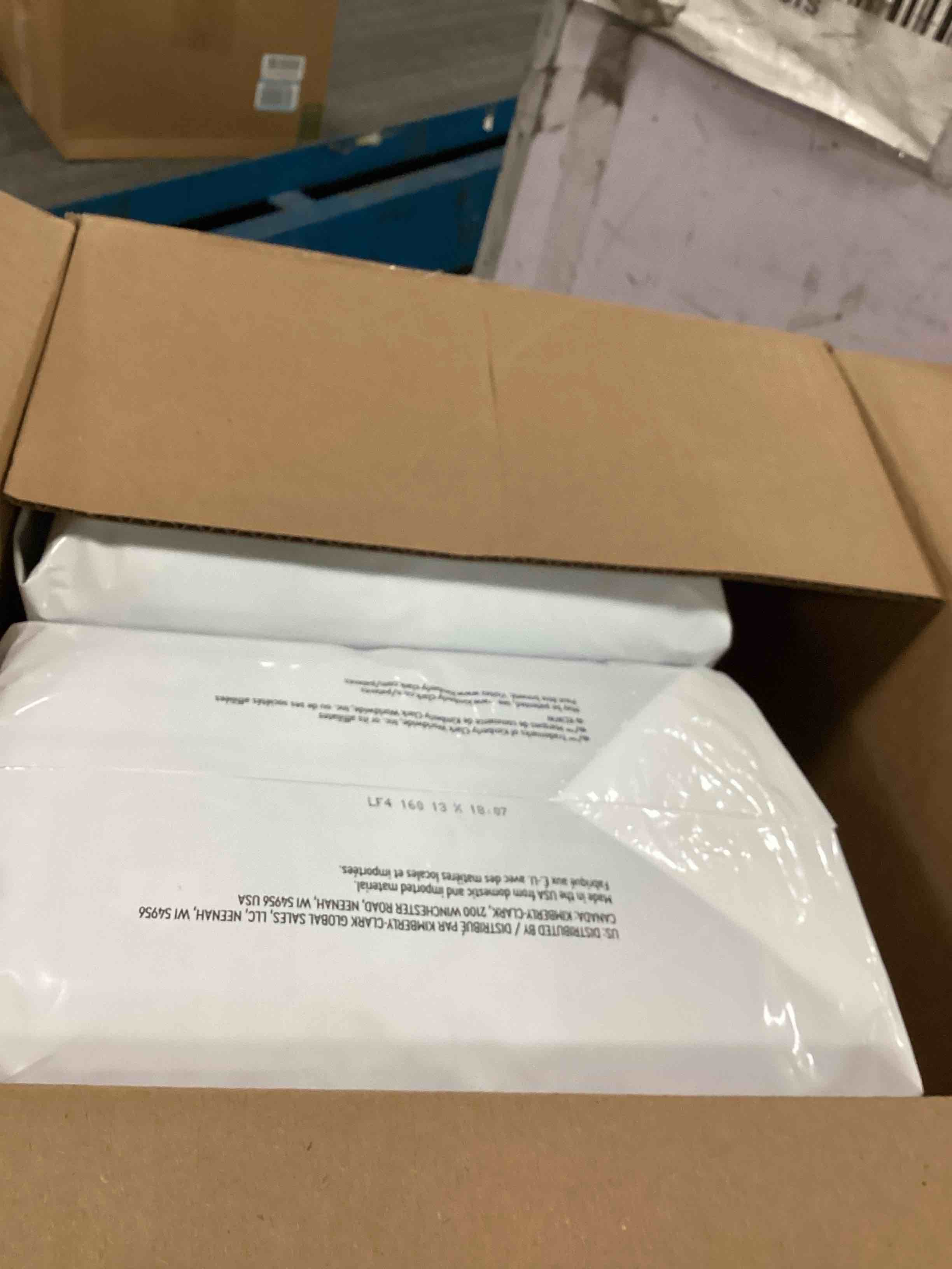 https://s3.amazonaws.com/lotting-images-prod/bidfta/YEL6852410_1721696294518.jpeg