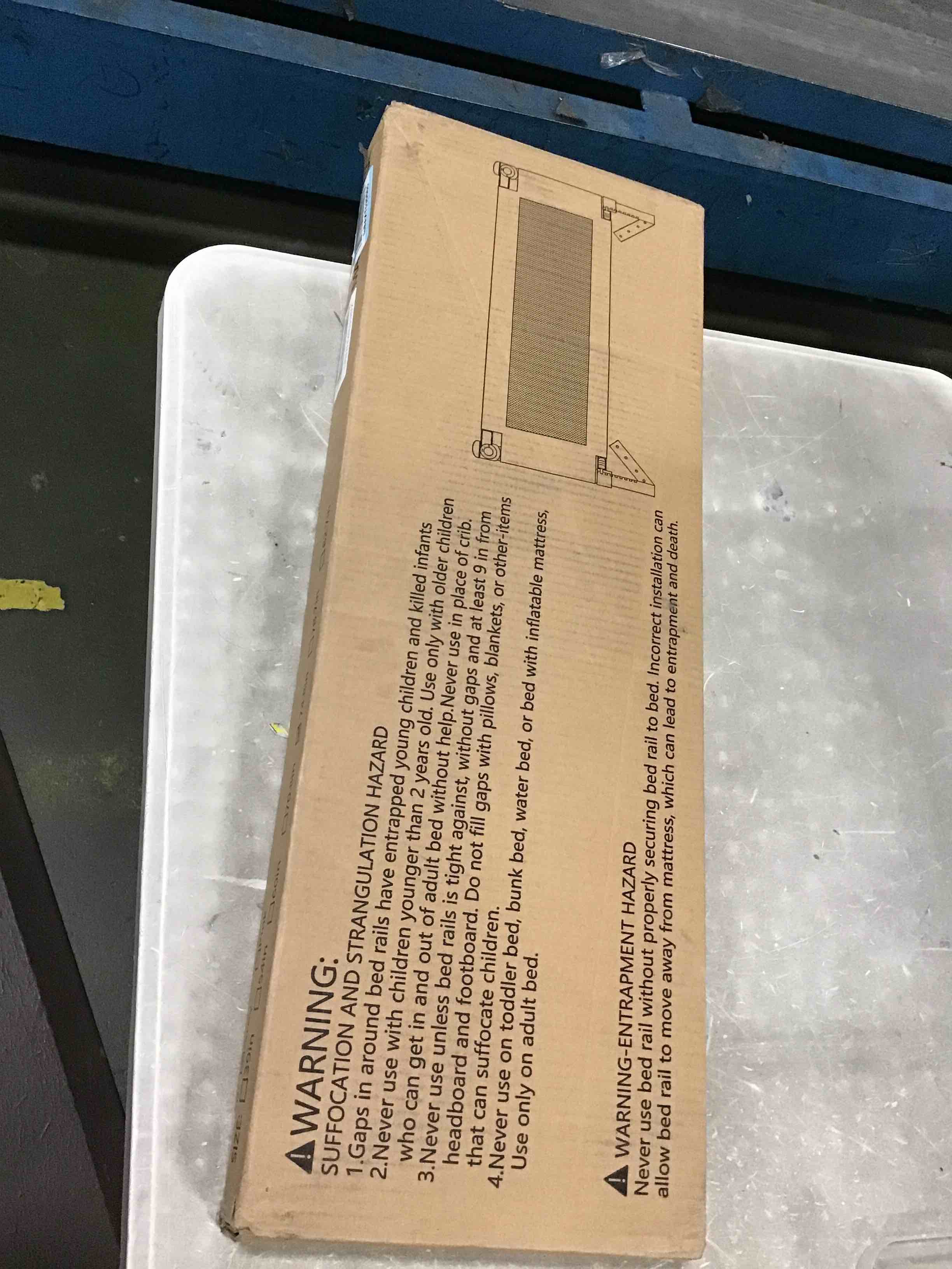https://s3.amazonaws.com/lotting-images-prod/bidfta/YEL6853612_1721696006982.jpeg