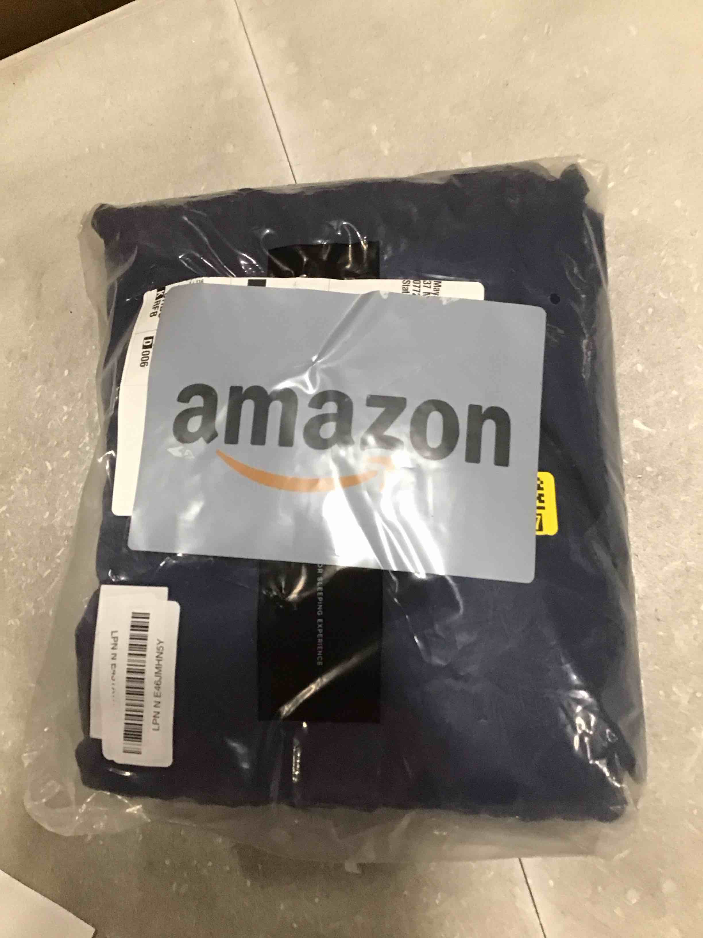 https://s3.amazonaws.com/lotting-images-prod/bidfta/YEL6854458_1721920551530.jpeg