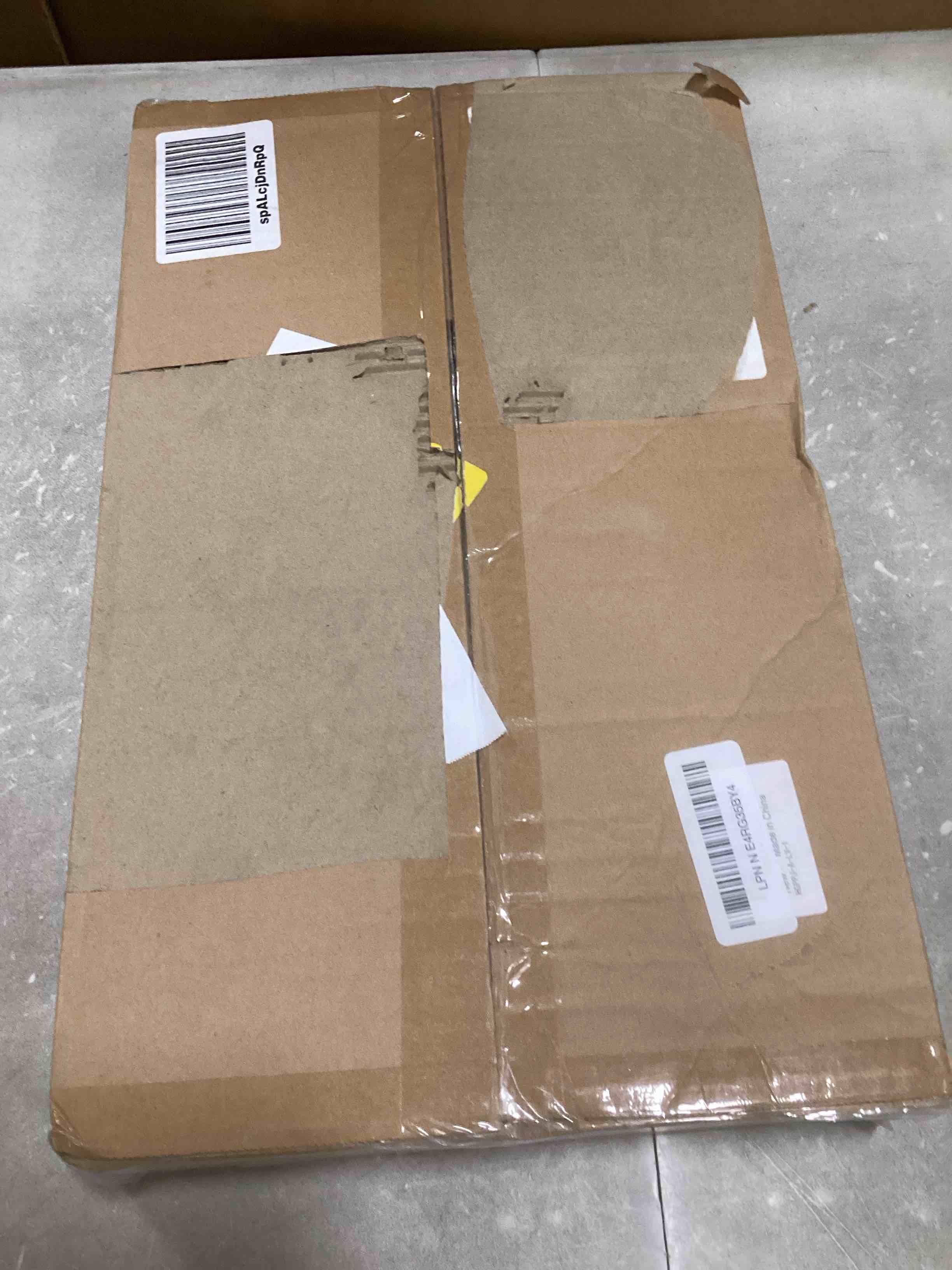 https://s3.amazonaws.com/lotting-images-prod/bidfta/YEL6855055_1722012171581.jpeg