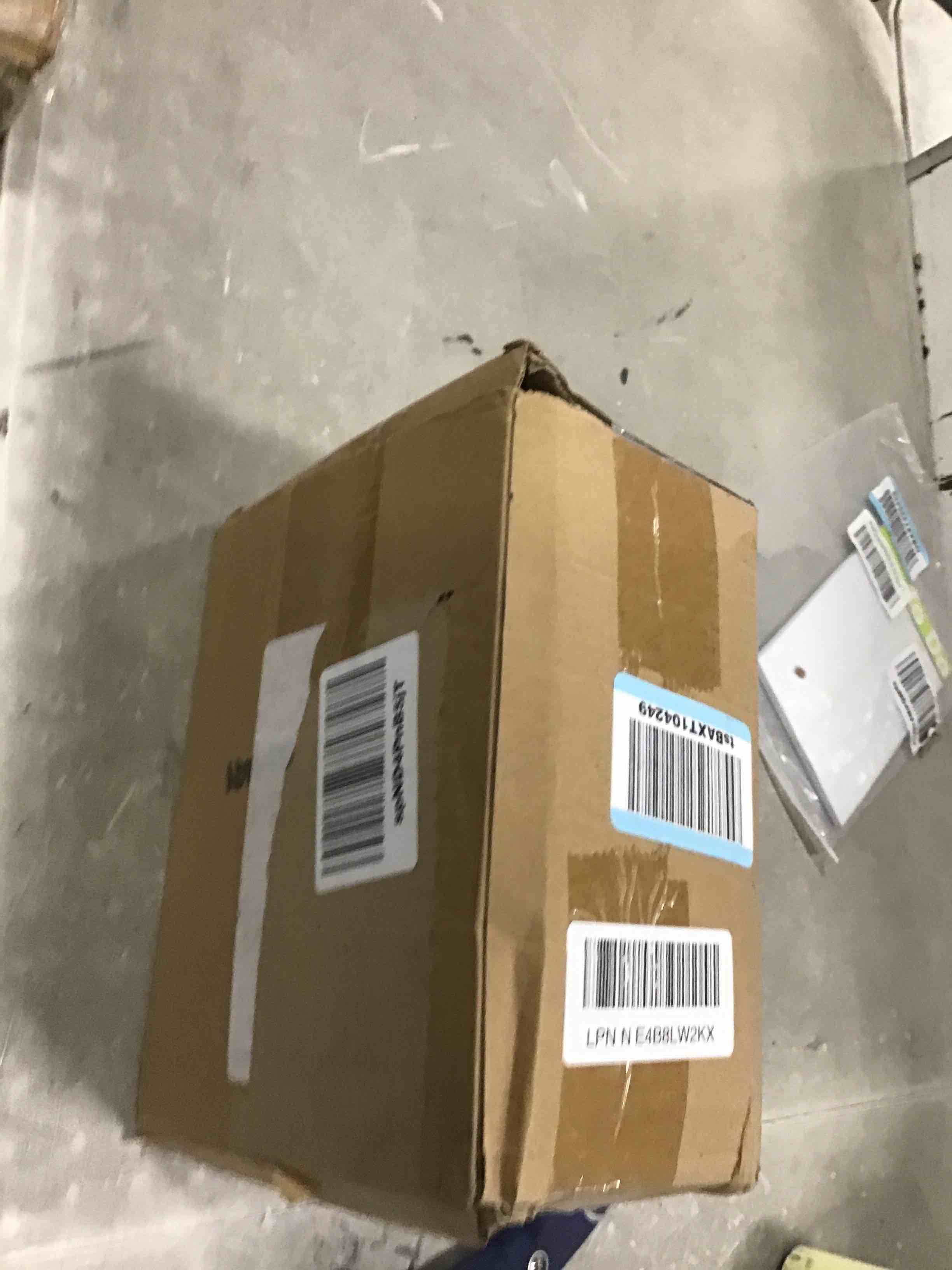 https://s3.amazonaws.com/lotting-images-prod/bidfta/YEL6855502_1721322877901.jpeg