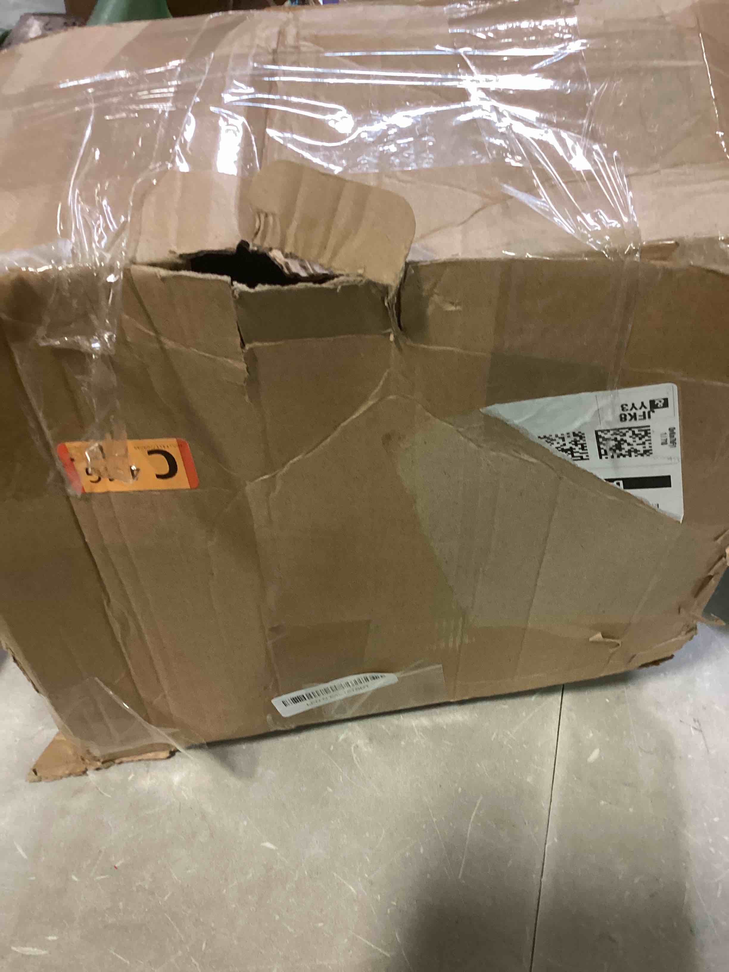 https://s3.amazonaws.com/lotting-images-prod/bidfta/YEL6857906_1722096515214.jpeg