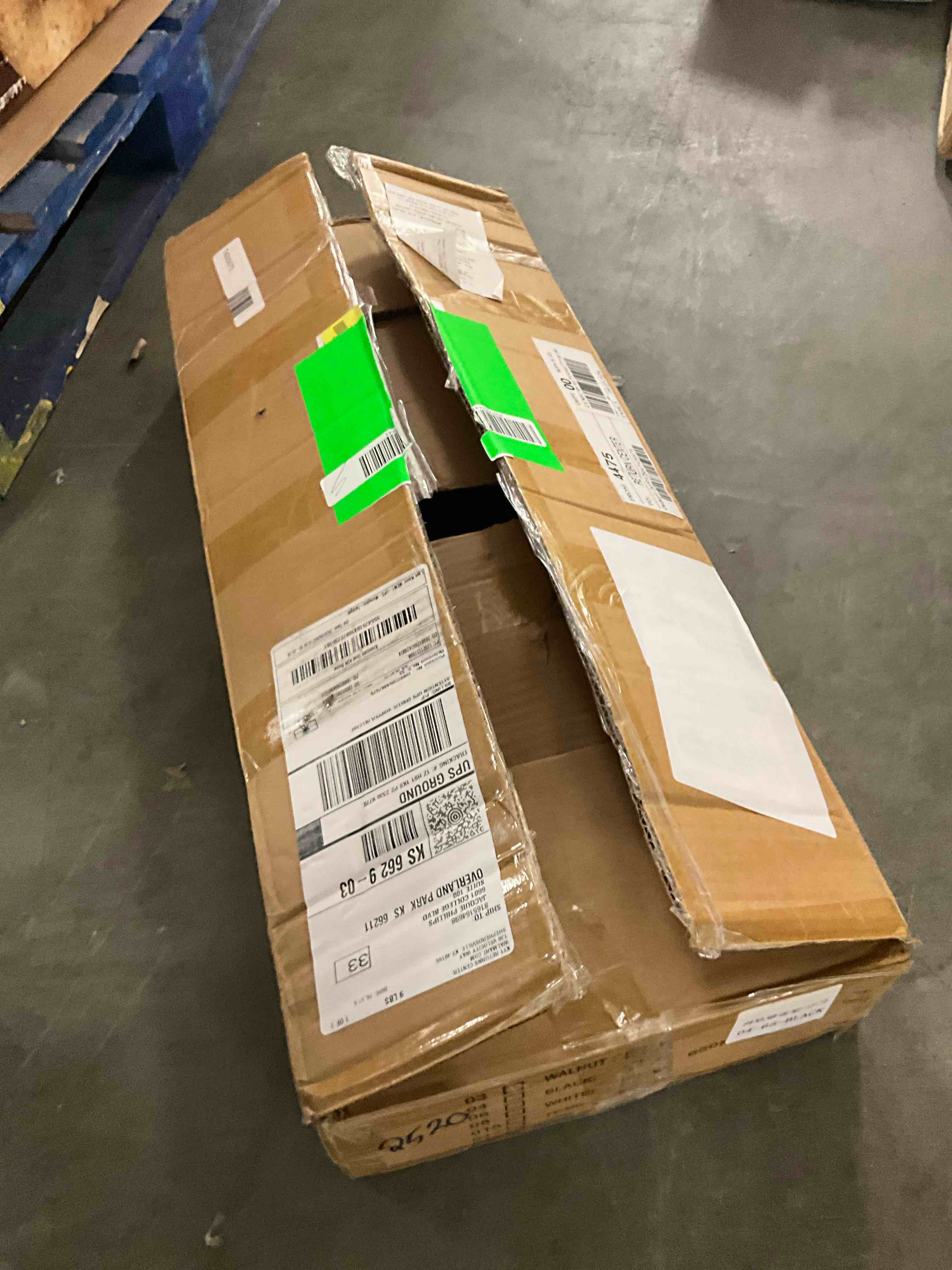 https://s3.amazonaws.com/lotting-images-prod/bidfta/YEL6866020_1728320495603.jpeg