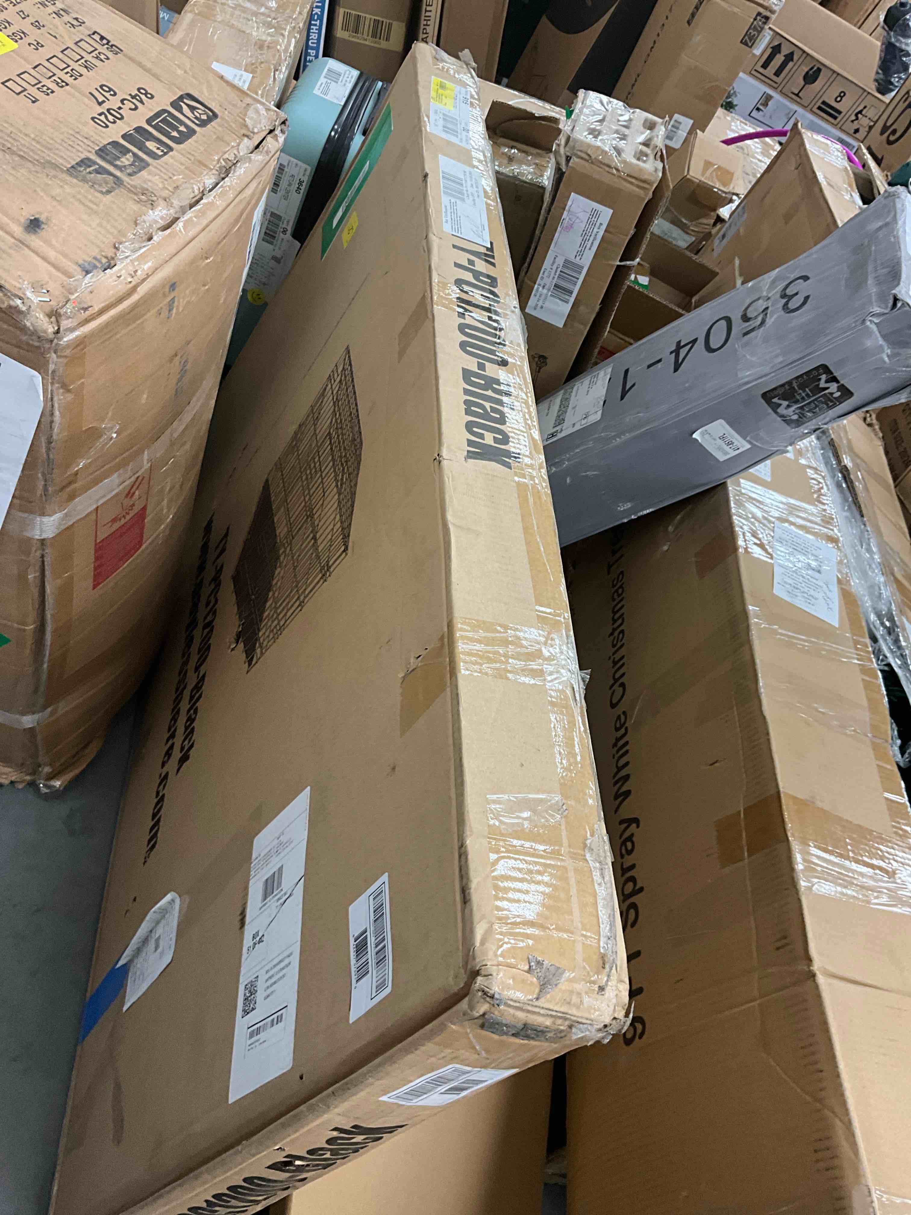 https://s3.amazonaws.com/lotting-images-prod/bidfta/YEL6867008_1730731052783.jpeg