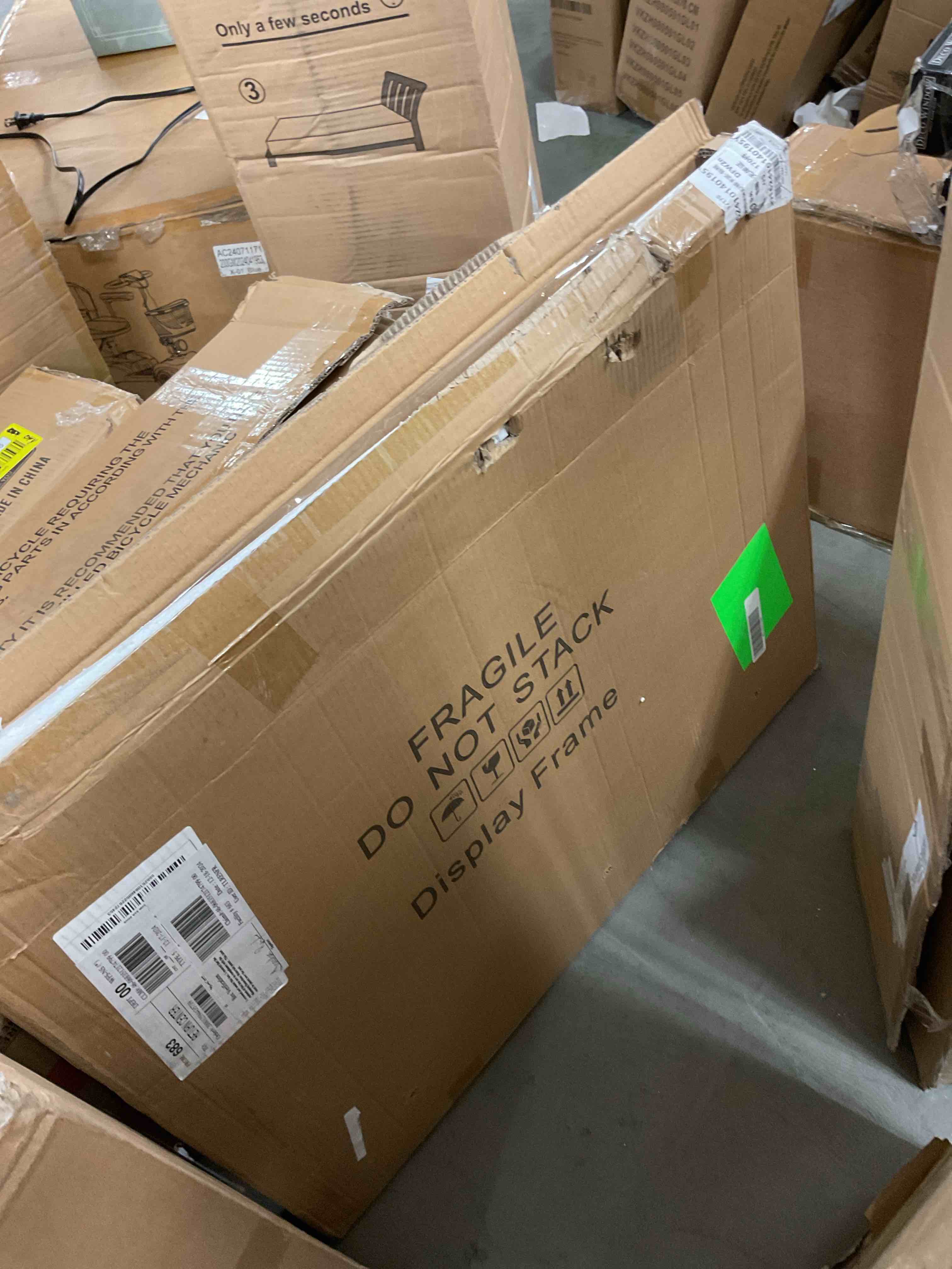 https://s3.amazonaws.com/lotting-images-prod/bidfta/YEL6867452_1738090688051.jpeg