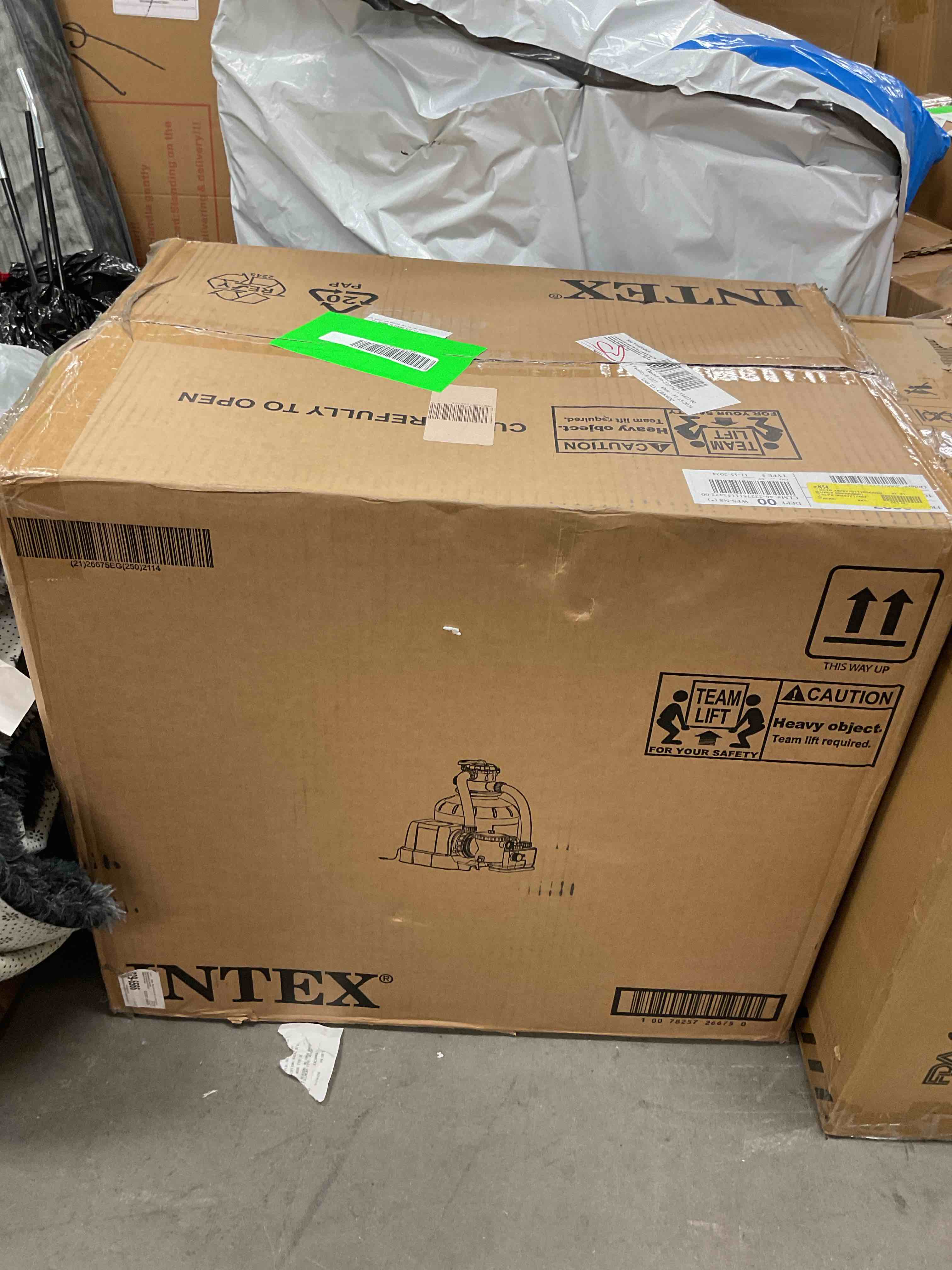 https://s3.amazonaws.com/lotting-images-prod/bidfta/YEL6867687_1734192678098.jpeg