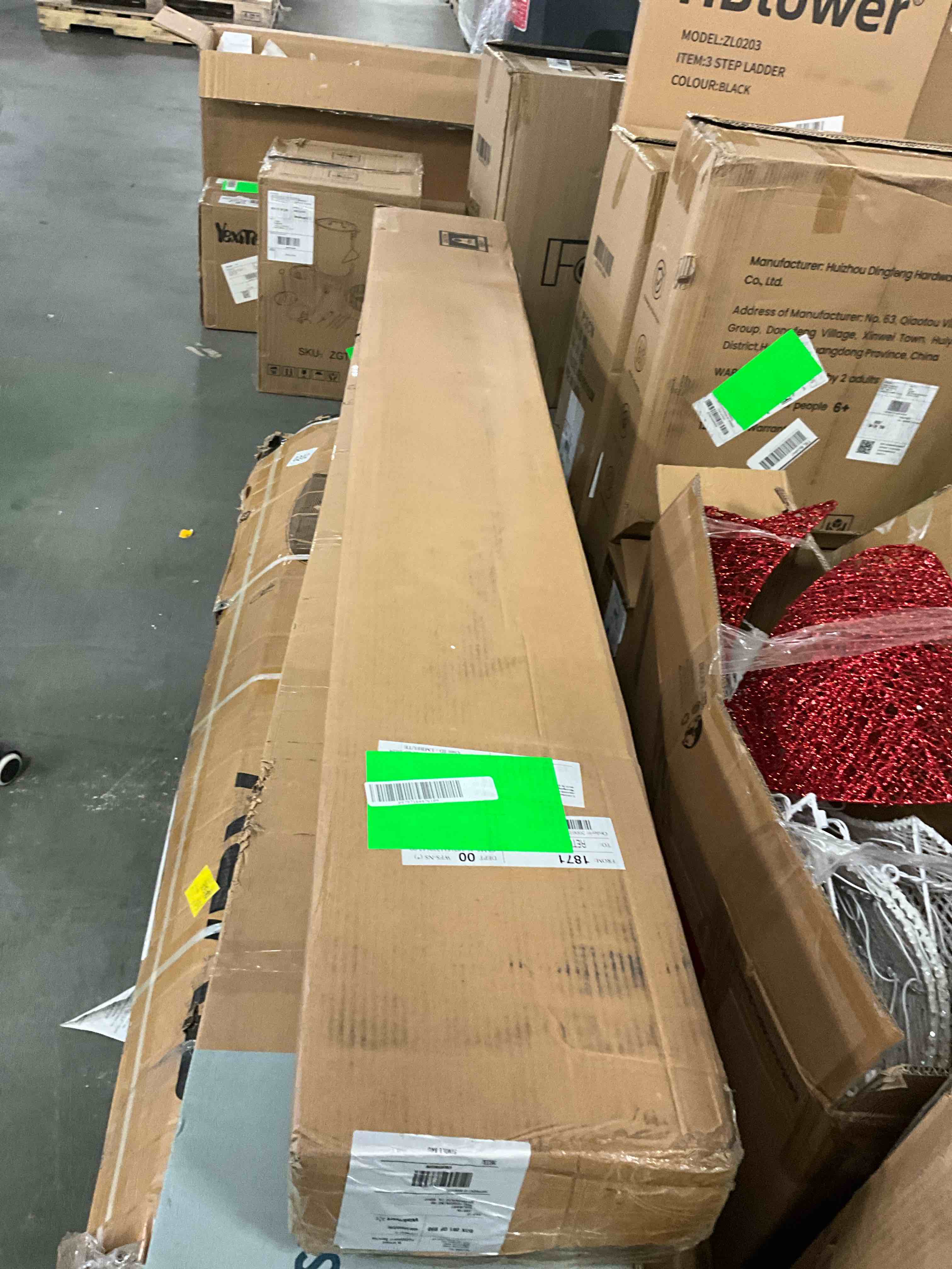 https://s3.amazonaws.com/lotting-images-prod/bidfta/YEL6867984_1735327047246.jpeg