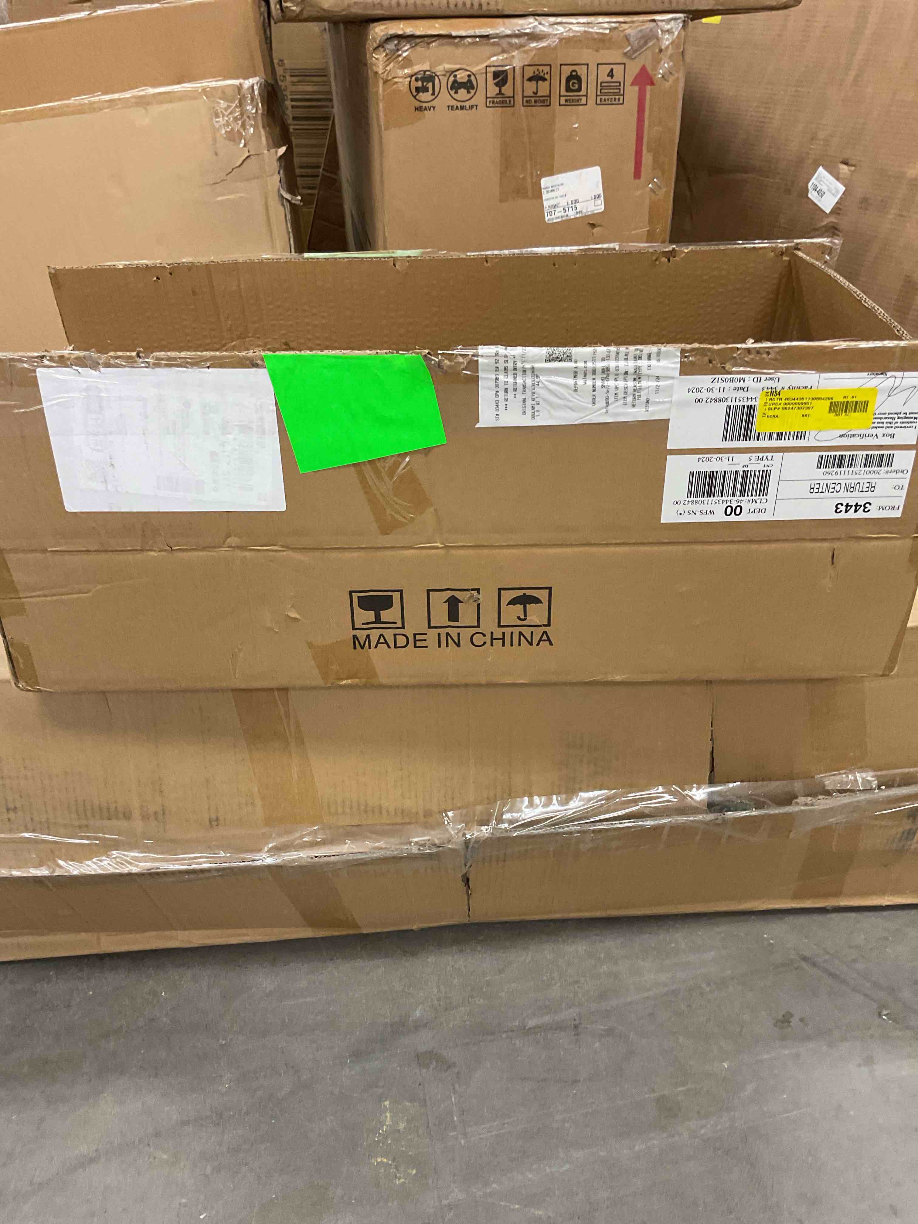 https://s3.amazonaws.com/lotting-images-prod/bidfta/YEL6868032_1735333290486.jpeg