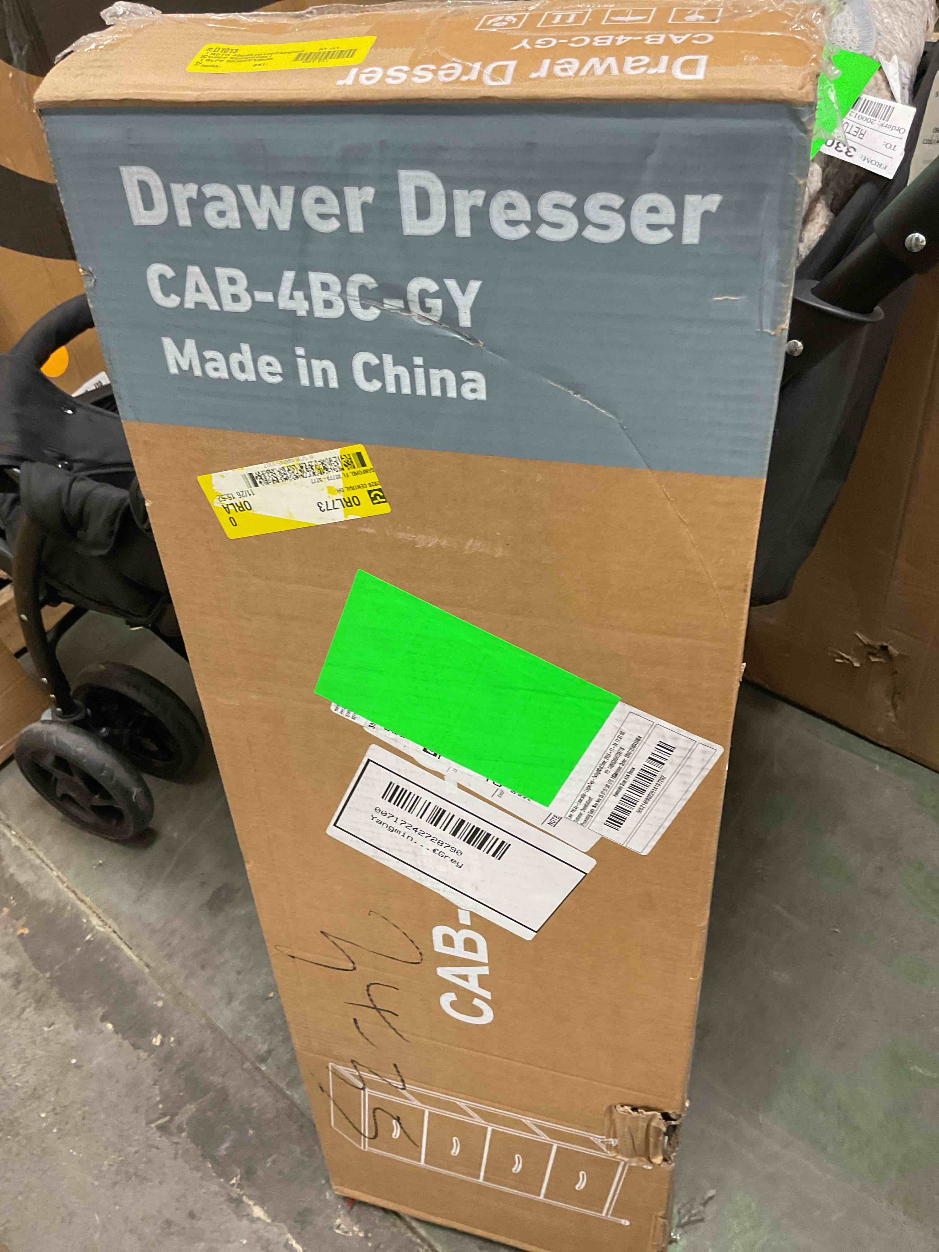 https://s3.amazonaws.com/lotting-images-prod/bidfta/YEL6868096_1736000092841.jpeg