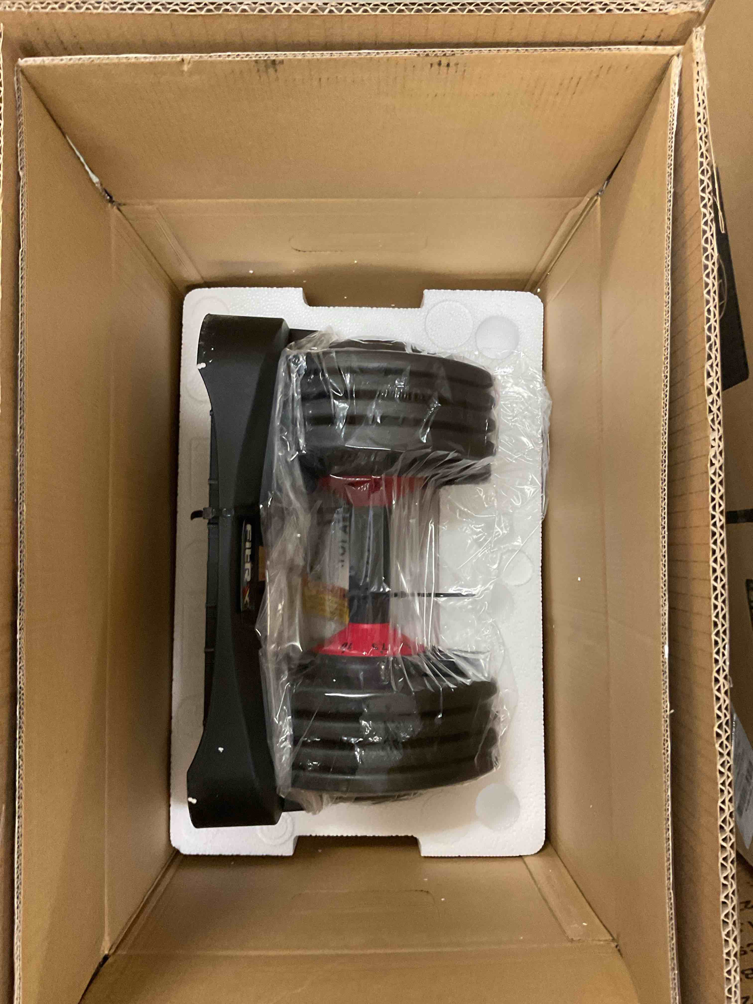 https://s3.amazonaws.com/lotting-images-prod/bidfta/YEL6868103_1736001725377.jpeg