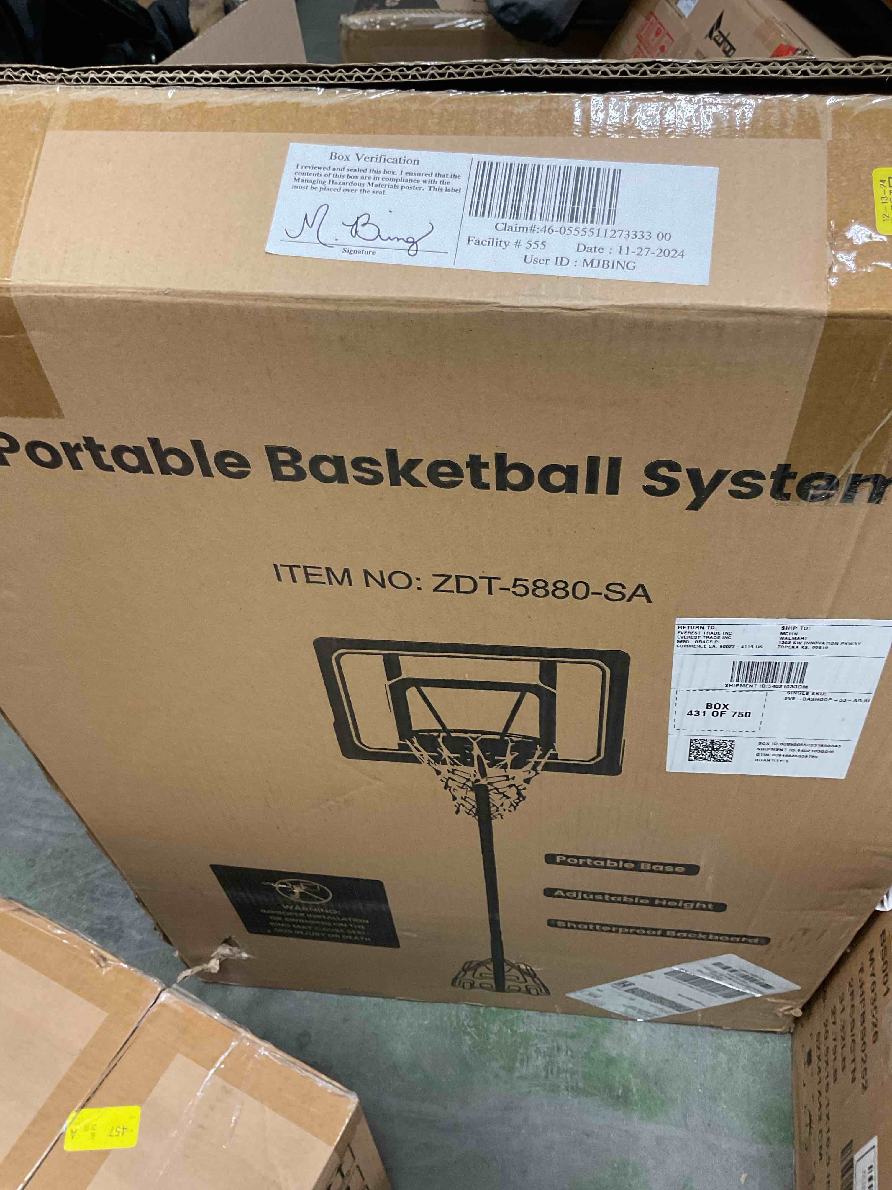 https://s3.amazonaws.com/lotting-images-prod/bidfta/YEL6868104_1736002273429.jpeg