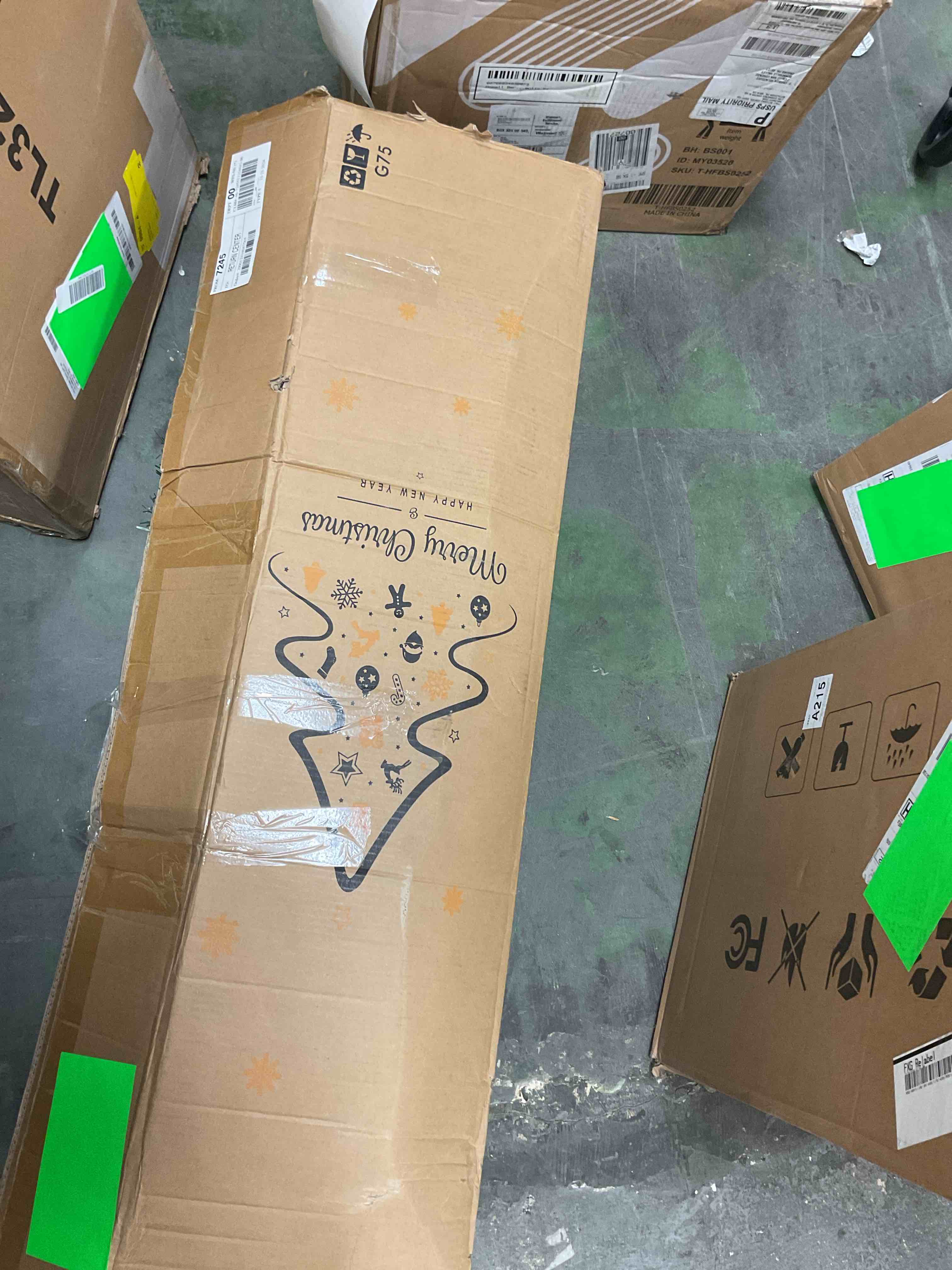 https://s3.amazonaws.com/lotting-images-prod/bidfta/YEL6868110_1736003167765.jpeg