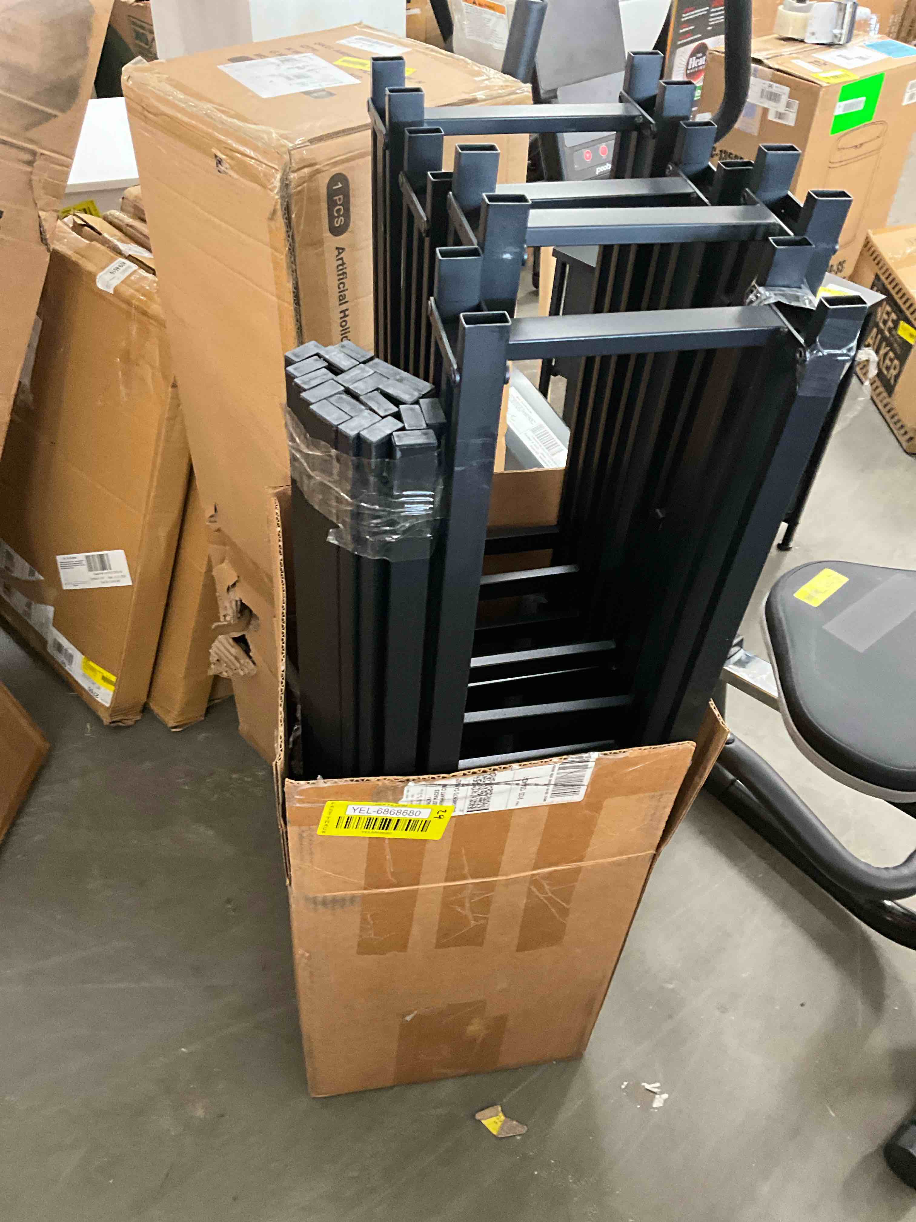 https://s3.amazonaws.com/lotting-images-prod/bidfta/YEL6868680_1737385822411.jpeg