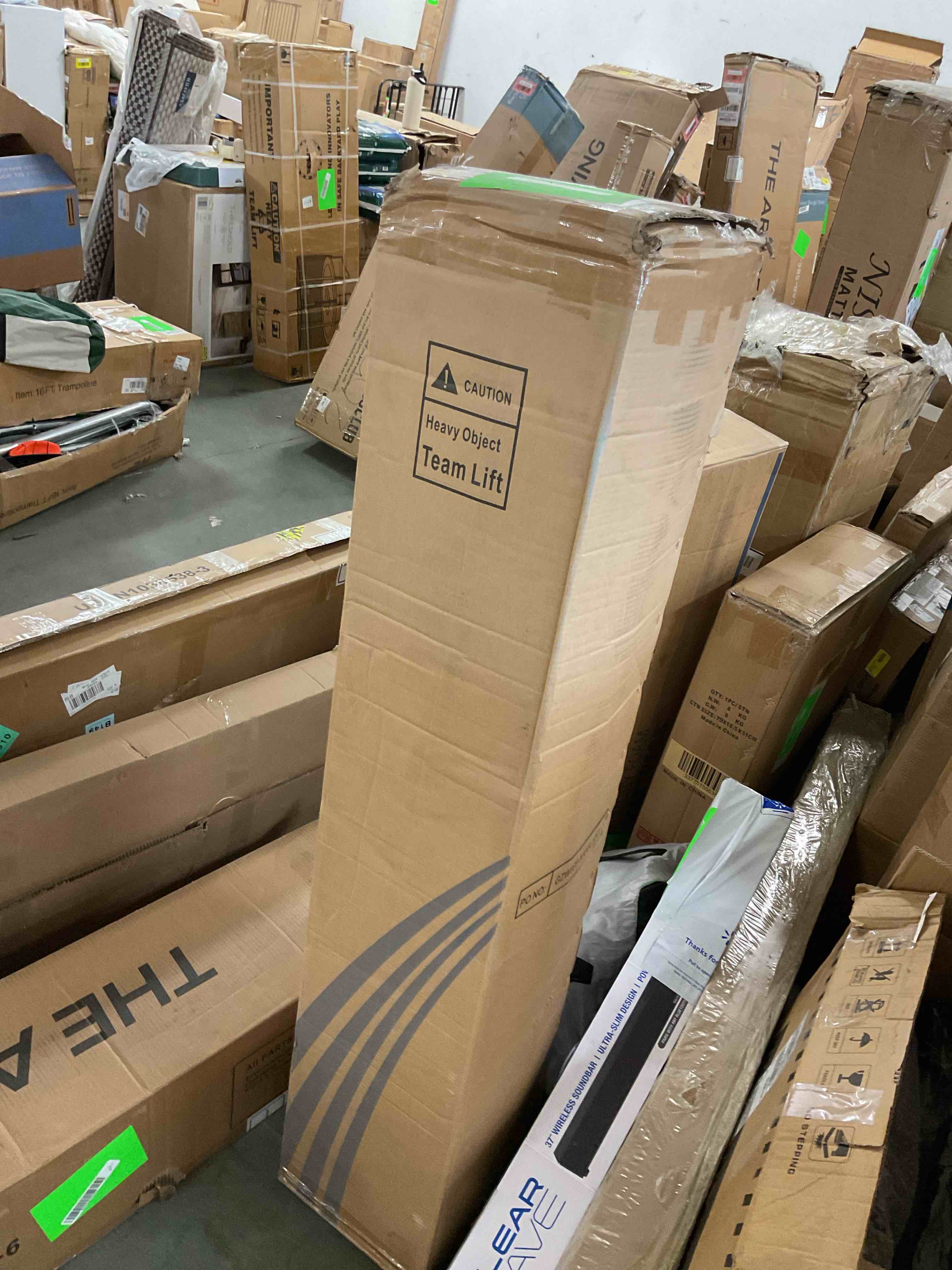 https://s3.amazonaws.com/lotting-images-prod/bidfta/YEL6868913_1738083056247.jpeg