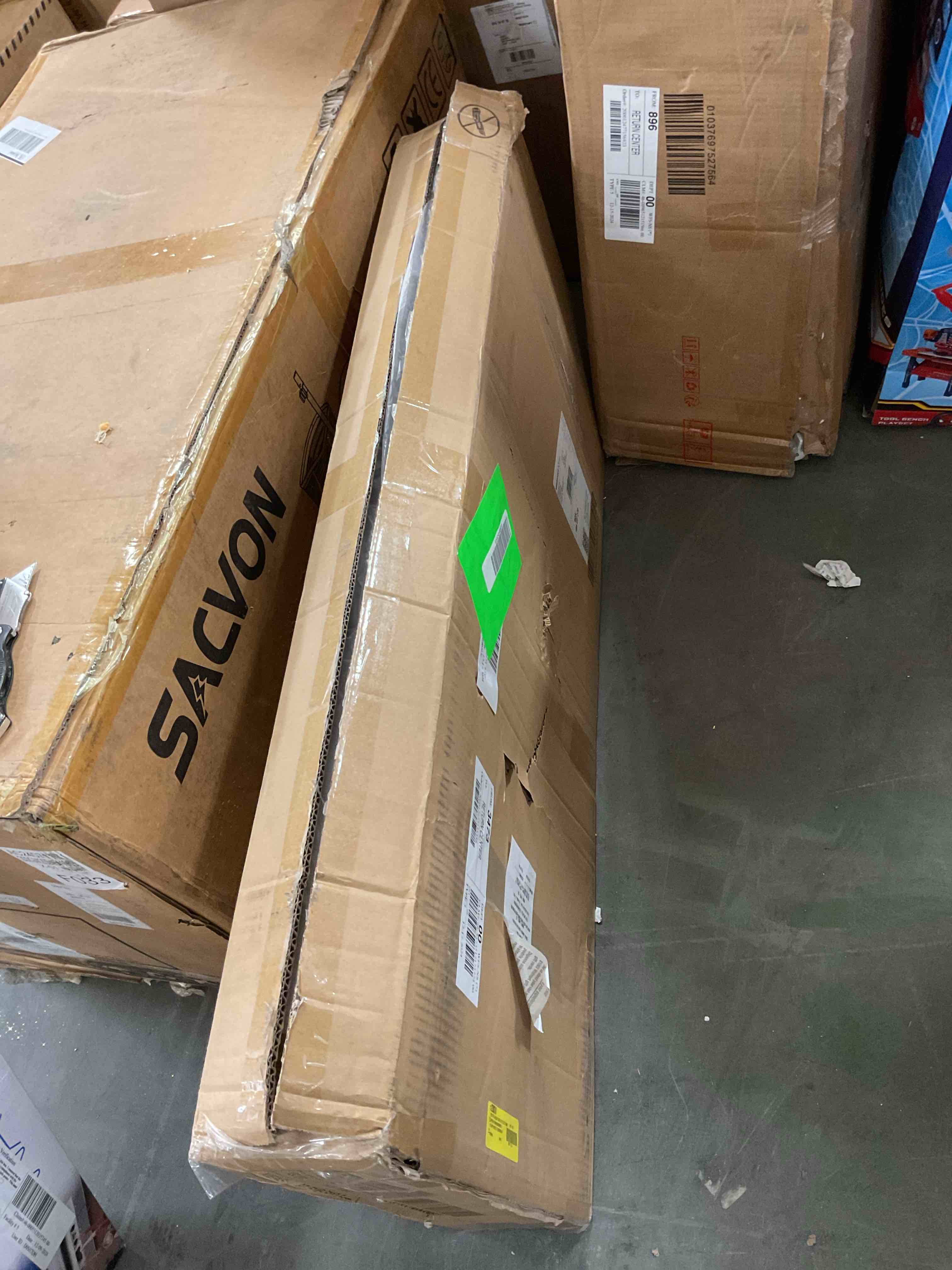 https://s3.amazonaws.com/lotting-images-prod/bidfta/YEL6868927_1738085716386.jpeg