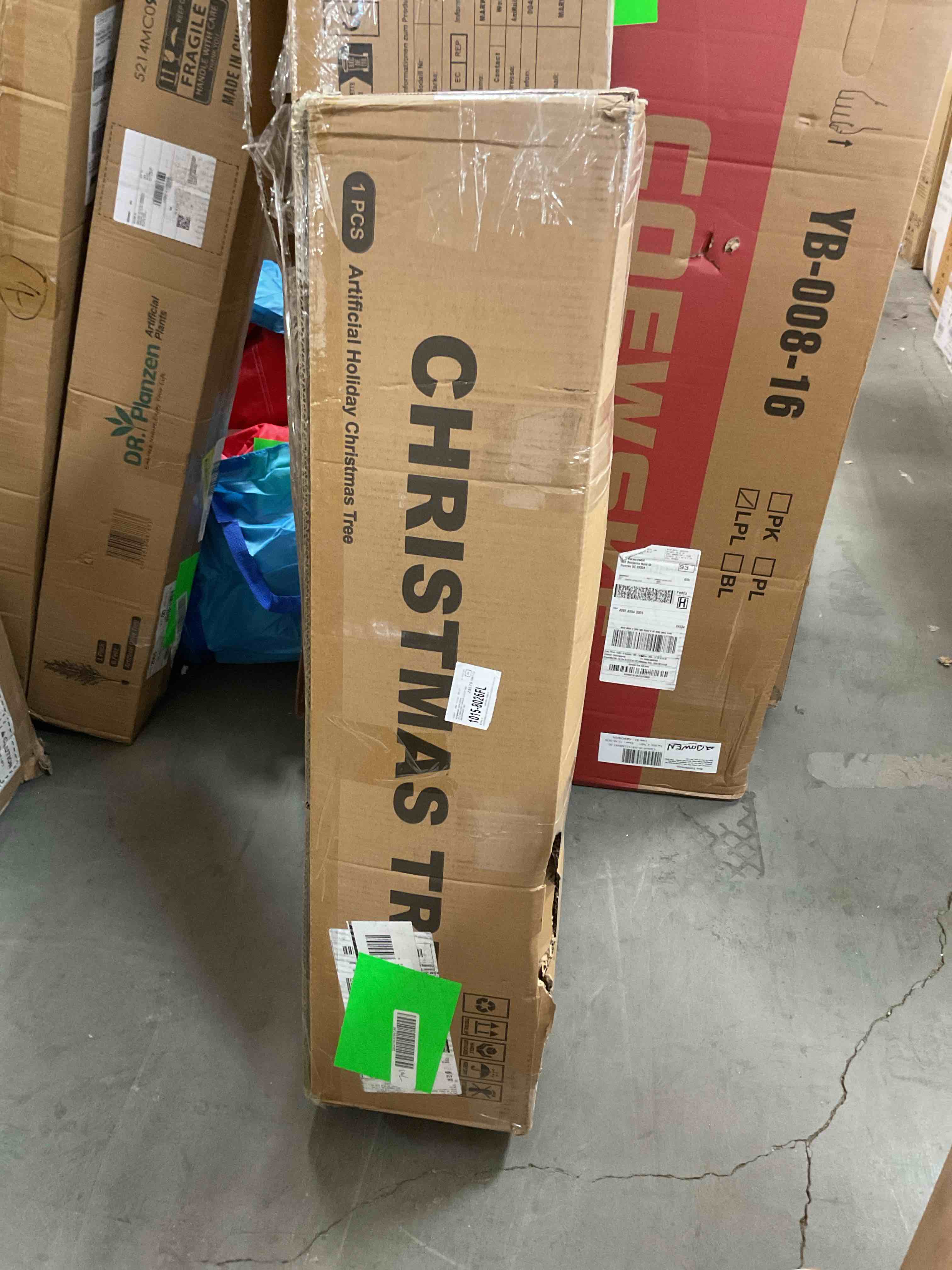 https://s3.amazonaws.com/lotting-images-prod/bidfta/YEL6868938_1738087816684.jpeg