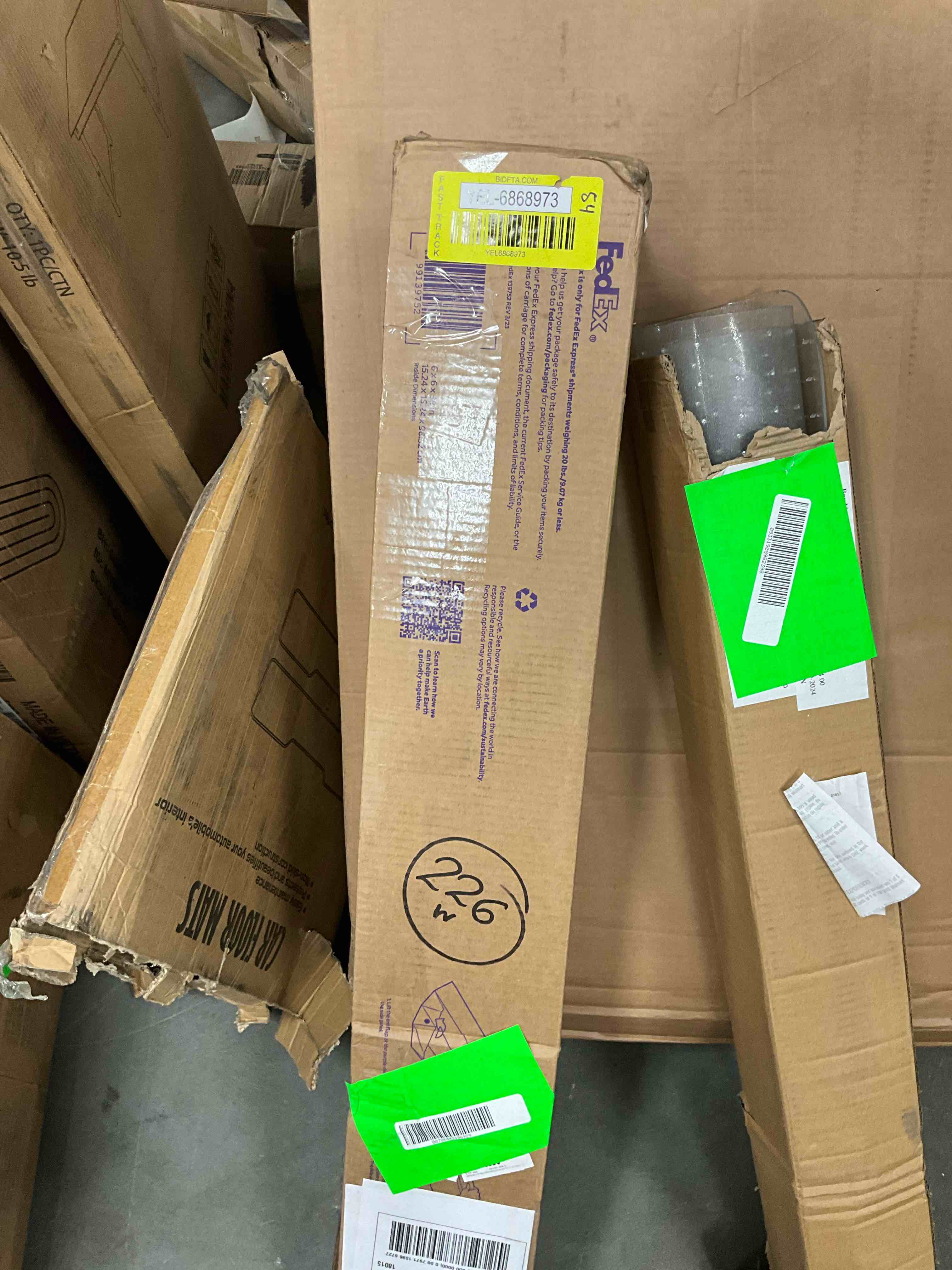 https://s3.amazonaws.com/lotting-images-prod/bidfta/YEL6868973_1738608269720.jpeg