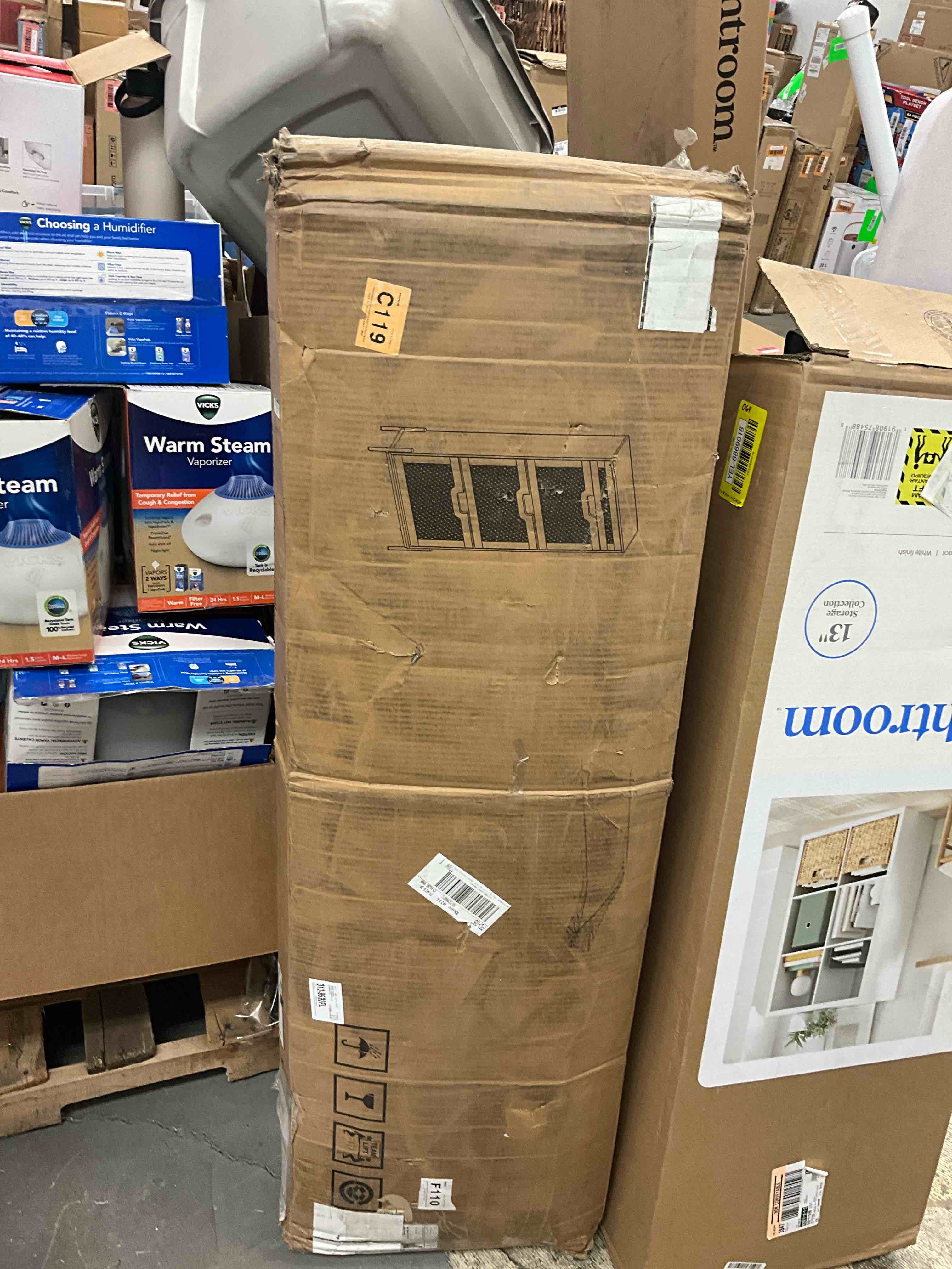 https://s3.amazonaws.com/lotting-images-prod/bidfta/YEL6869018_1738700612585.jpeg