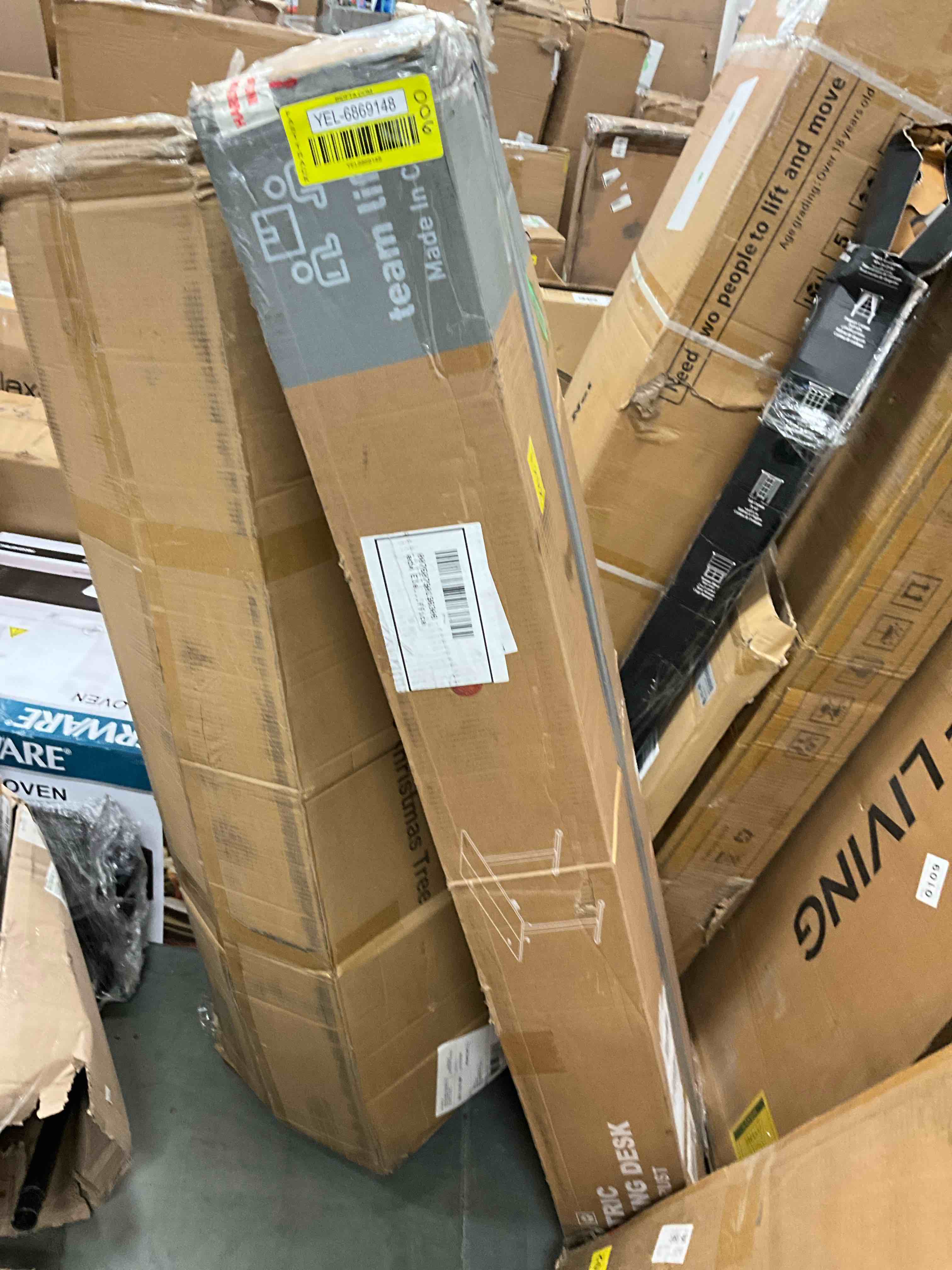 https://s3.amazonaws.com/lotting-images-prod/bidfta/YEL6869148_1739638160955.jpeg
