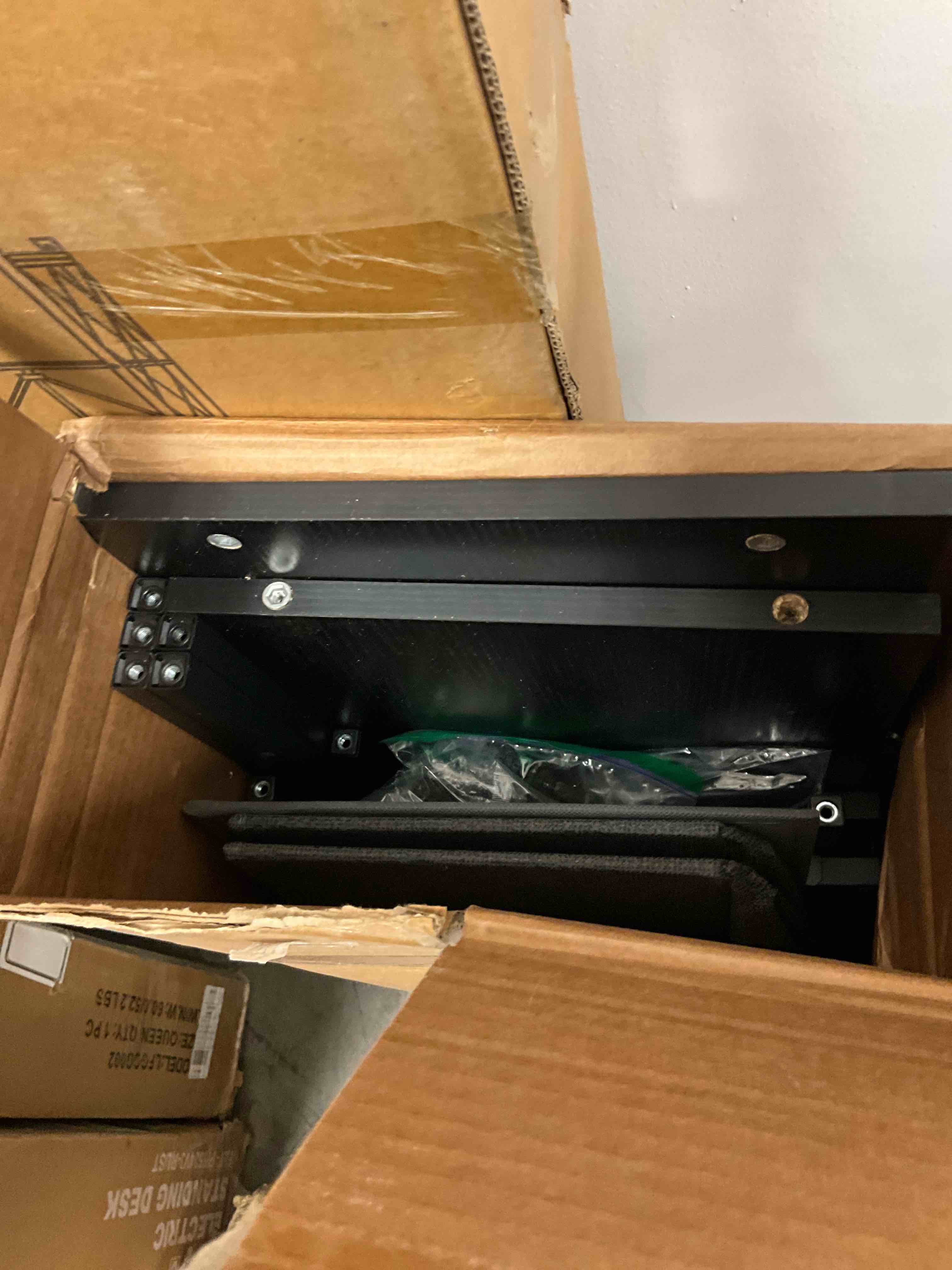 https://s3.amazonaws.com/lotting-images-prod/bidfta/YEL6869152_1739637807513.jpeg